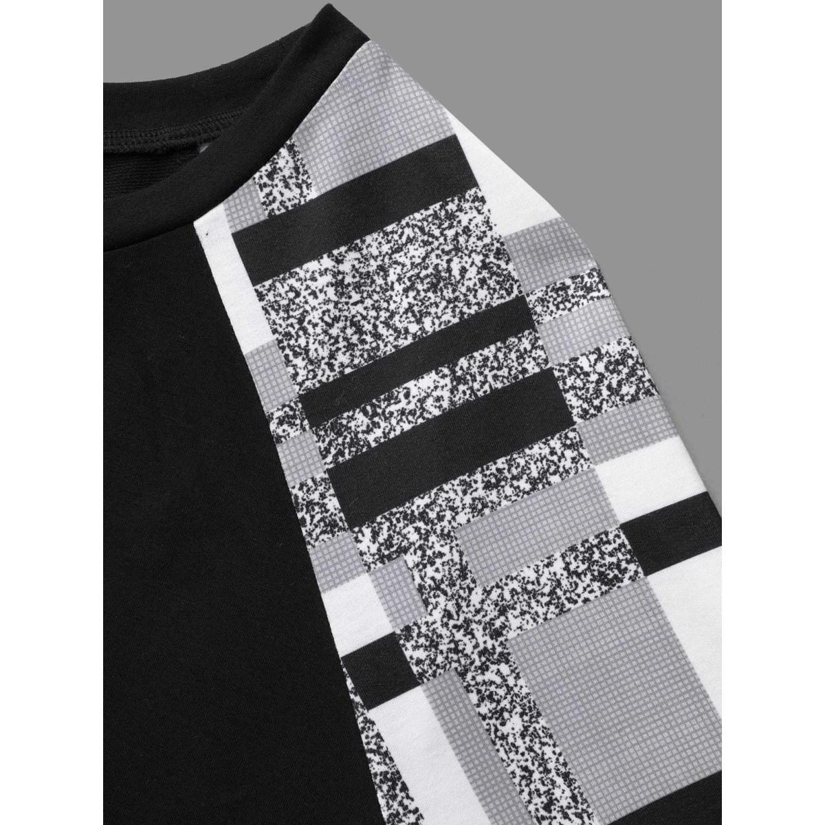 Plus Size Colorblock Contrast Raglan Sleeve Sweatshirt Women Black Casual Contrast Loose Round Neck Everyday Sweatshirts BloomChic 12/L Product Image