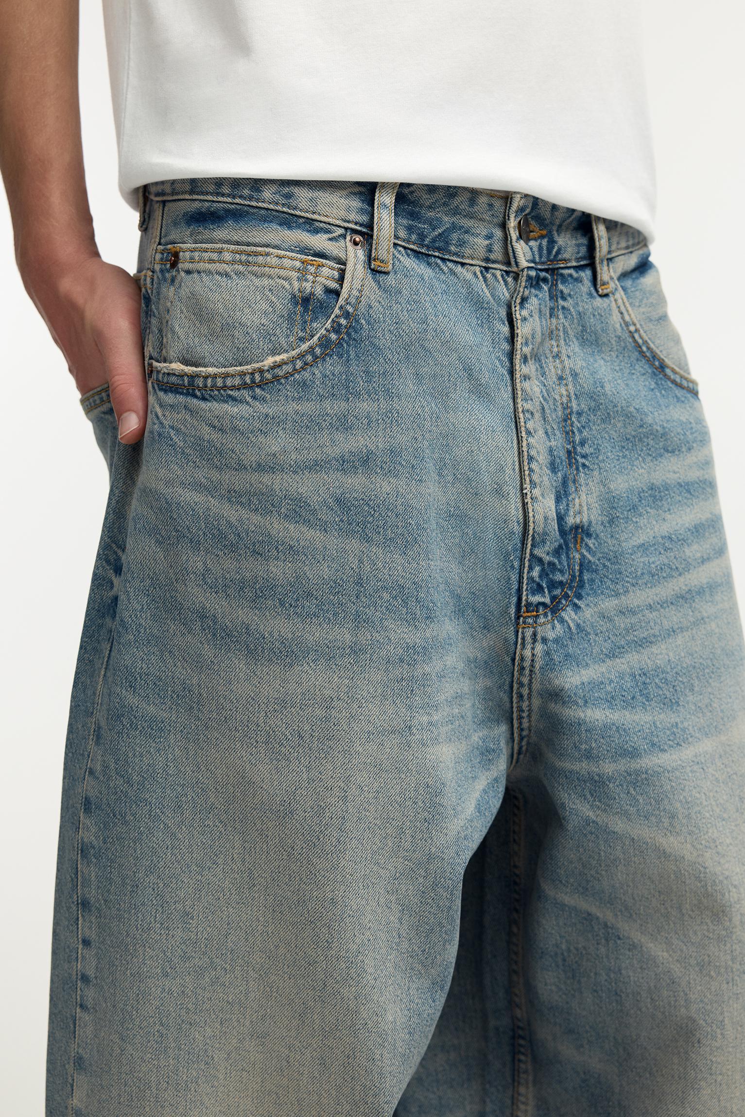 Super baggy washed finish jeans Product Image