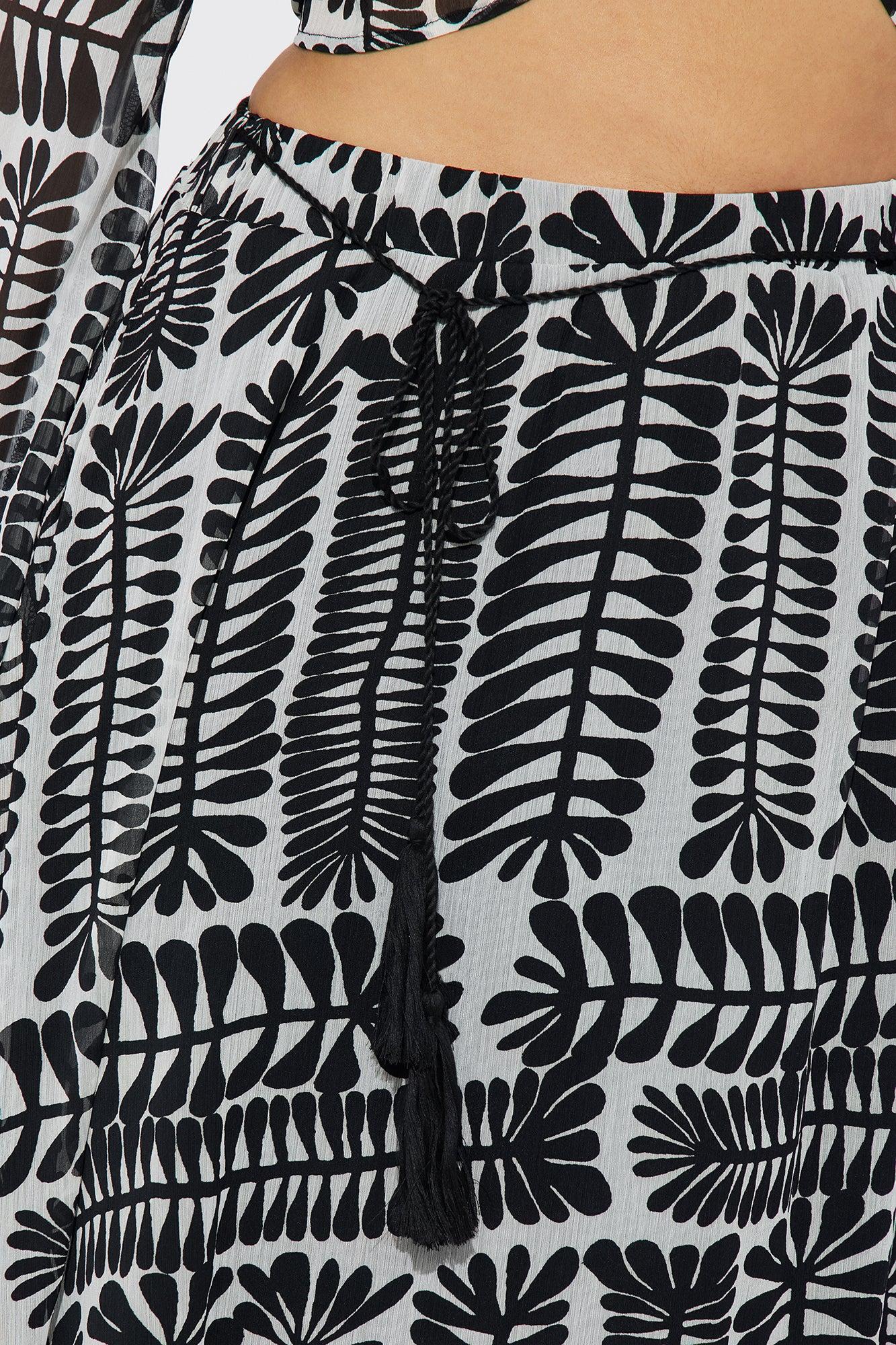 Another Vacation Skirt Set  - Black/White Product Image