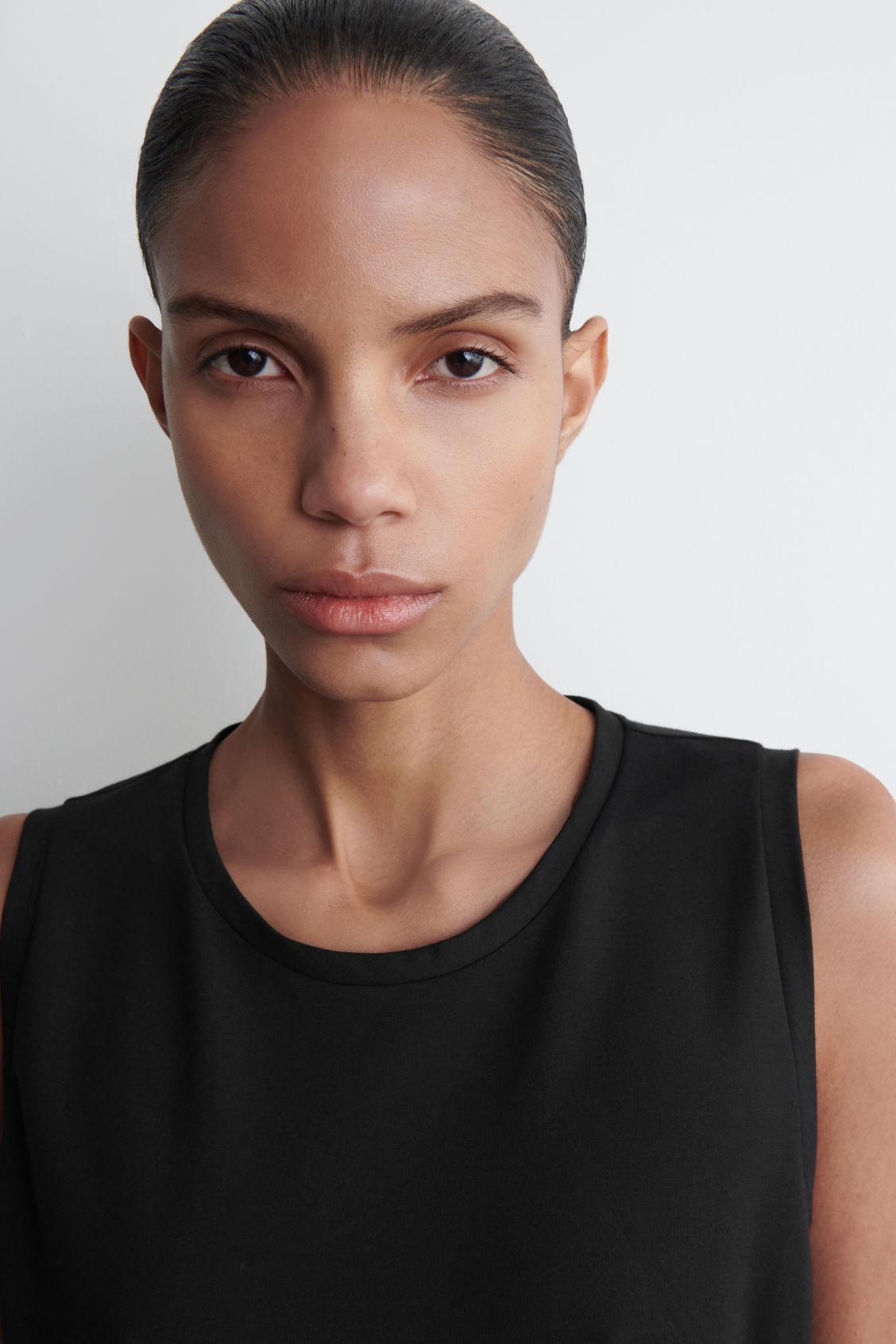 PANELED GATHERED-SIDE MIDI DRESS Product Image