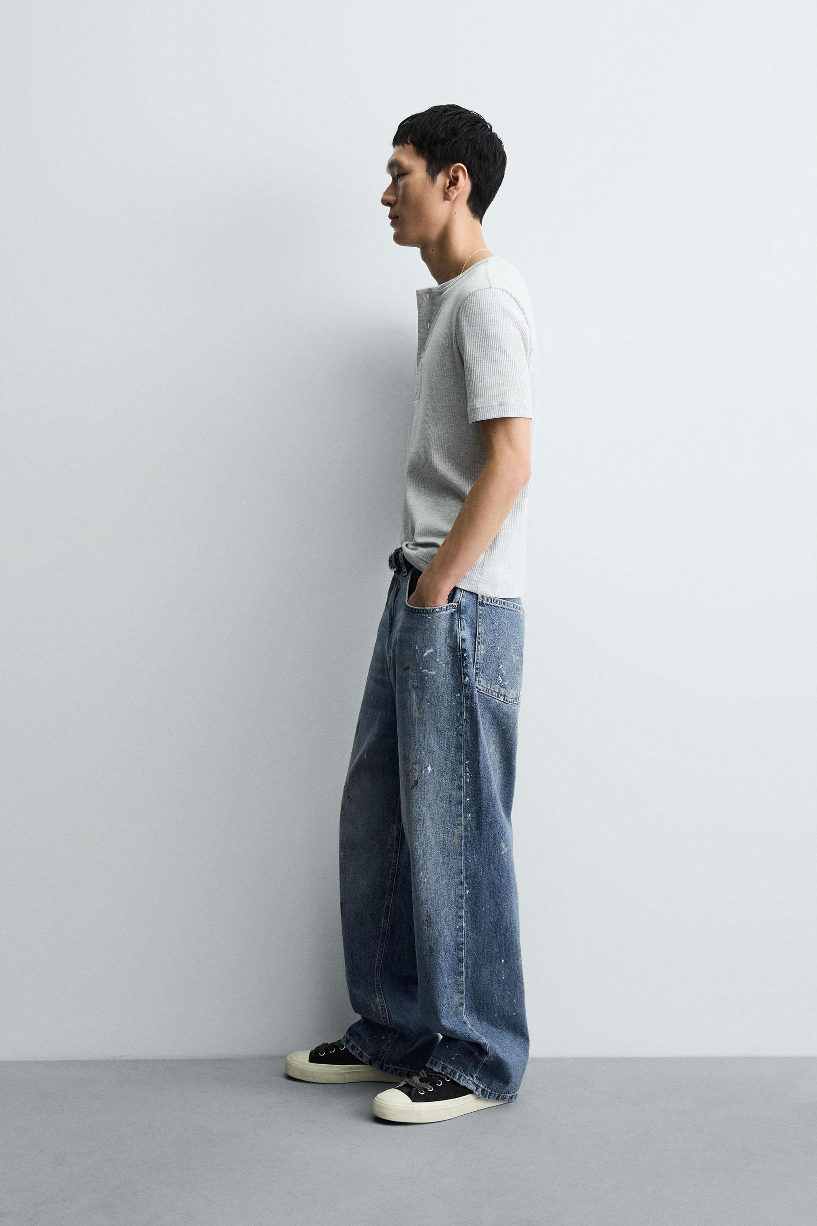 SPLATTERED BAGGY FIT JEANS Product Image