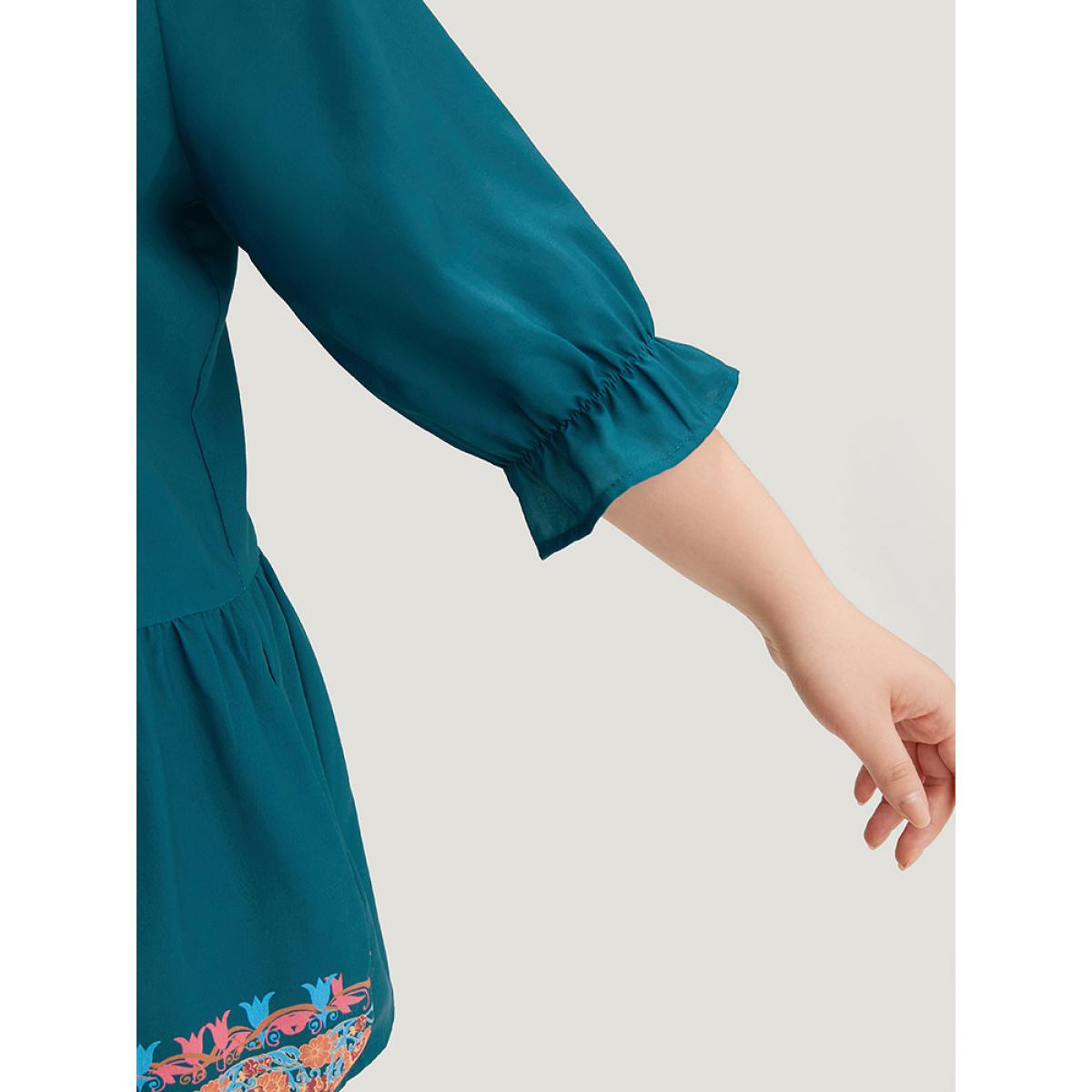 Plus Size Aegean Bandana Print Ties Flutter Trim Gathered Blouse Women Vacation Half Sleeve V-neck Dailywear Blouses BloomChic 28/5X Product Image