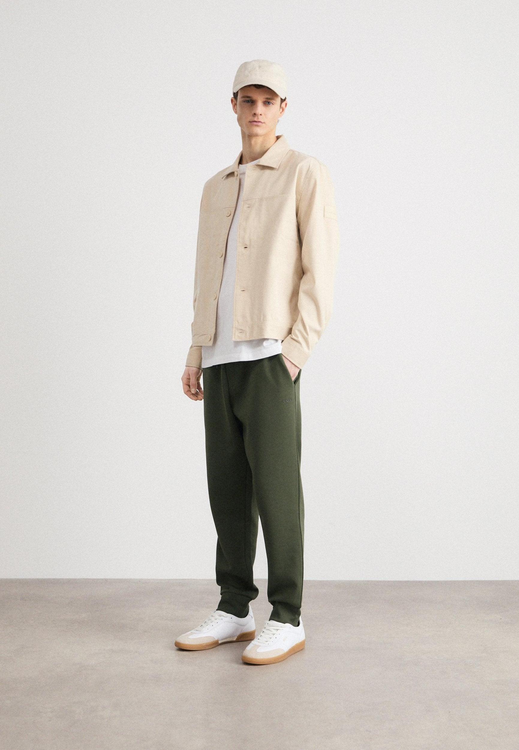 BOSS Sweatpants Hadiko in Open Green Product Image
