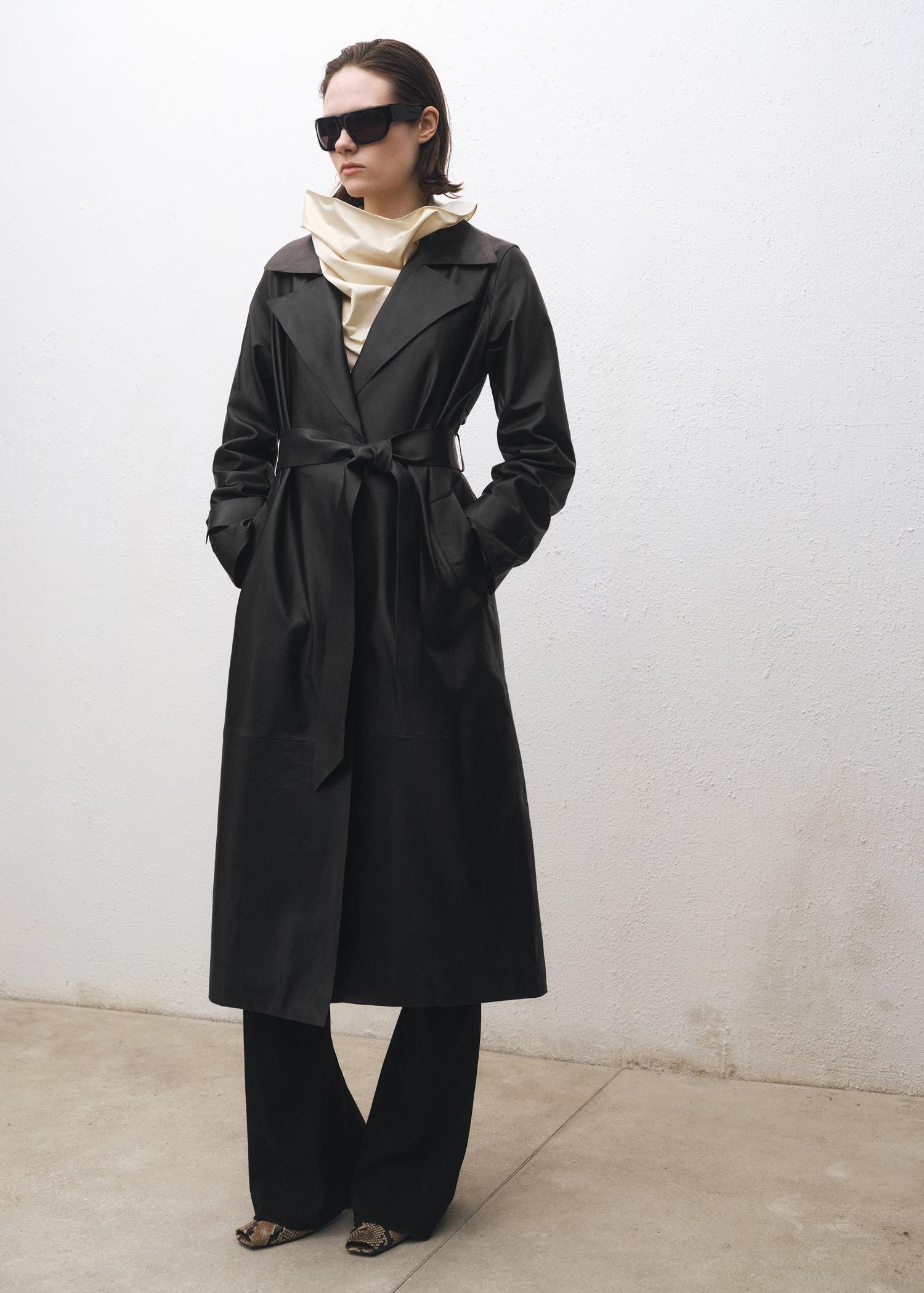 Leather trench coat with belt - Women | MANGO USA Product Image