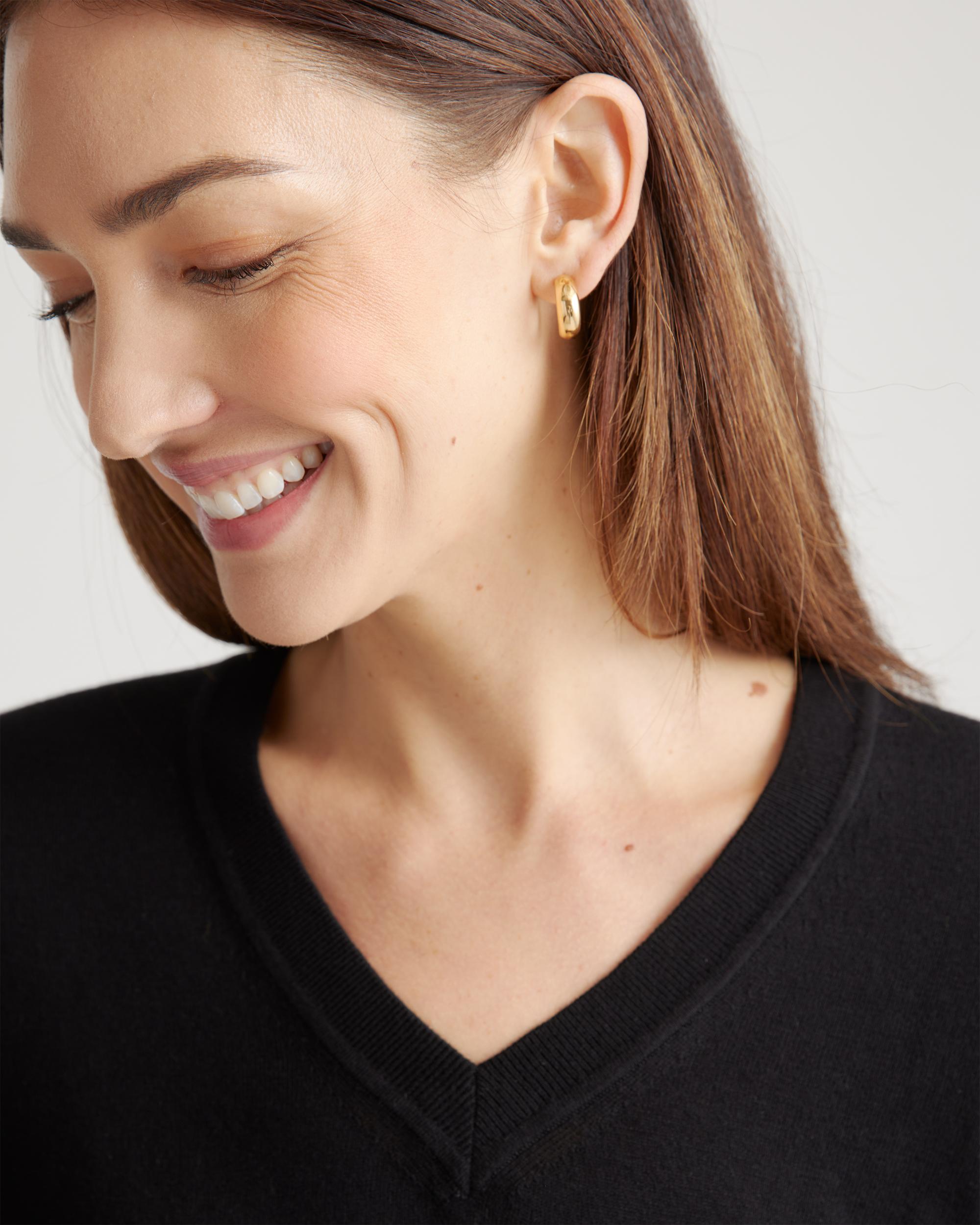 Quince | Women's Lightweight Cotton Cashmere V-Neck Sweater Organic Cotton Product Image