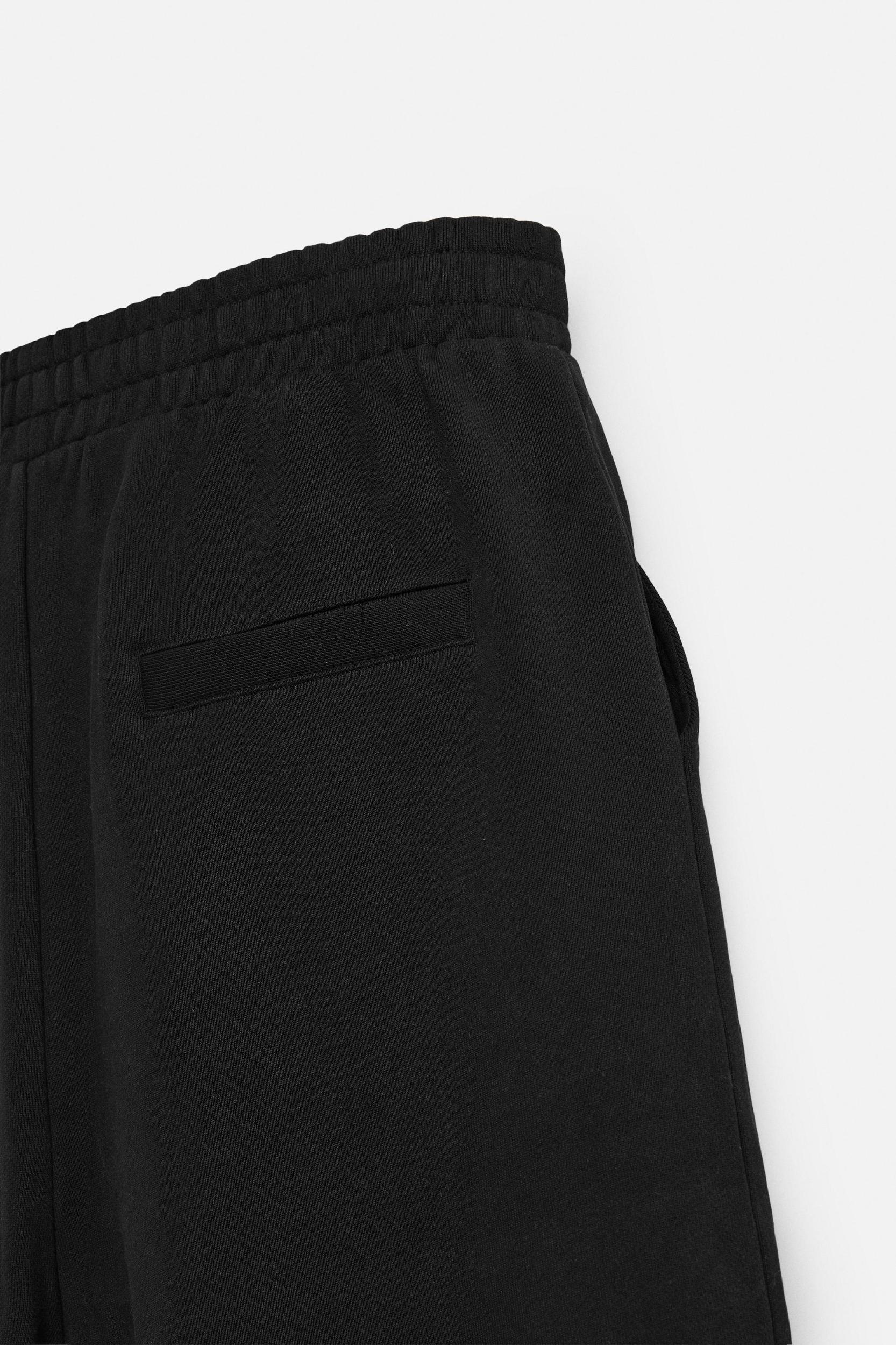 OVERSIZED JOGGER PANTS Product Image