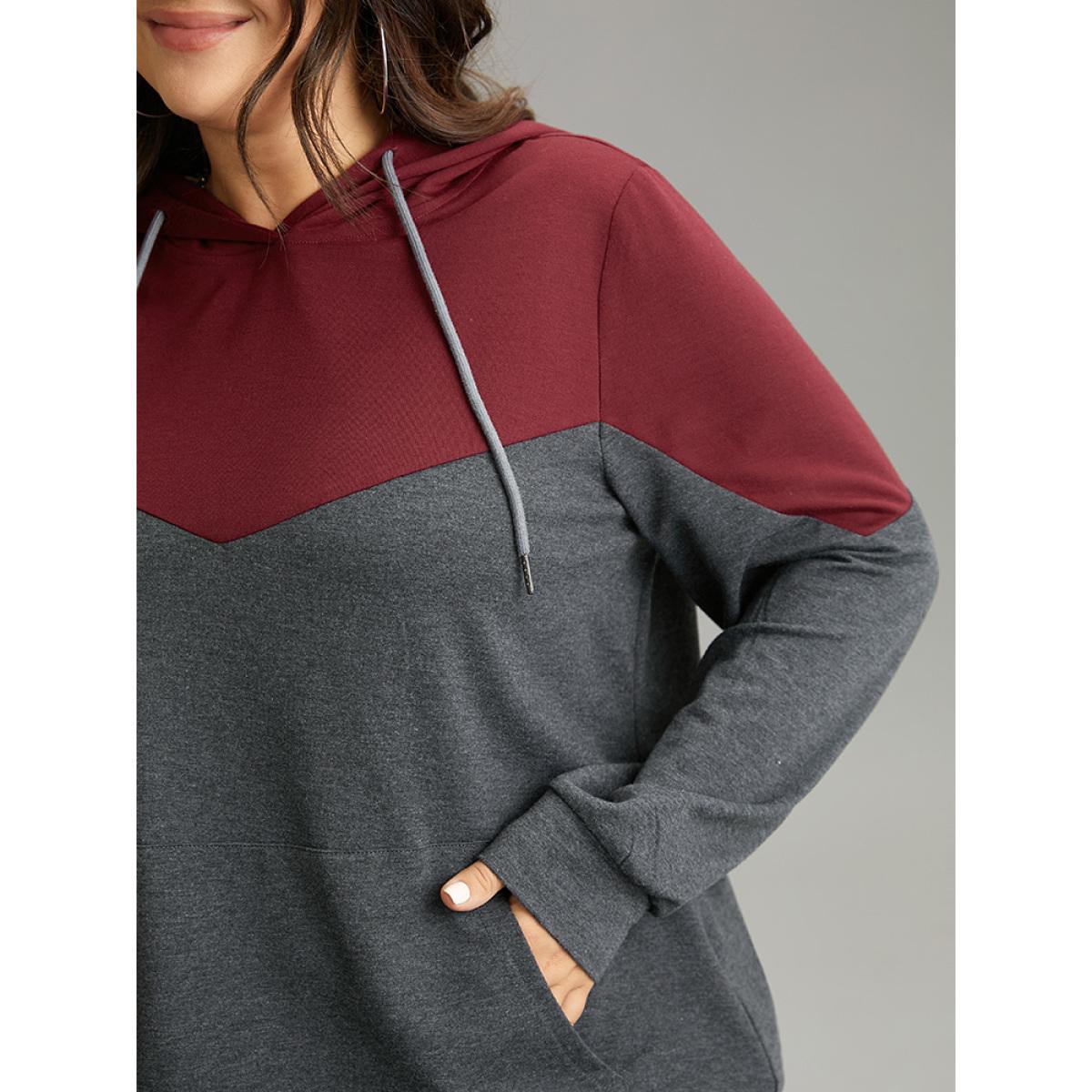 Plus Size Contrast Patchwork Hooded Pocket Drawstring Sweatshirt Women Burgundy Casual Contrast Hooded Dailywear Sweatshirts BloomChic 30/6X Product Image