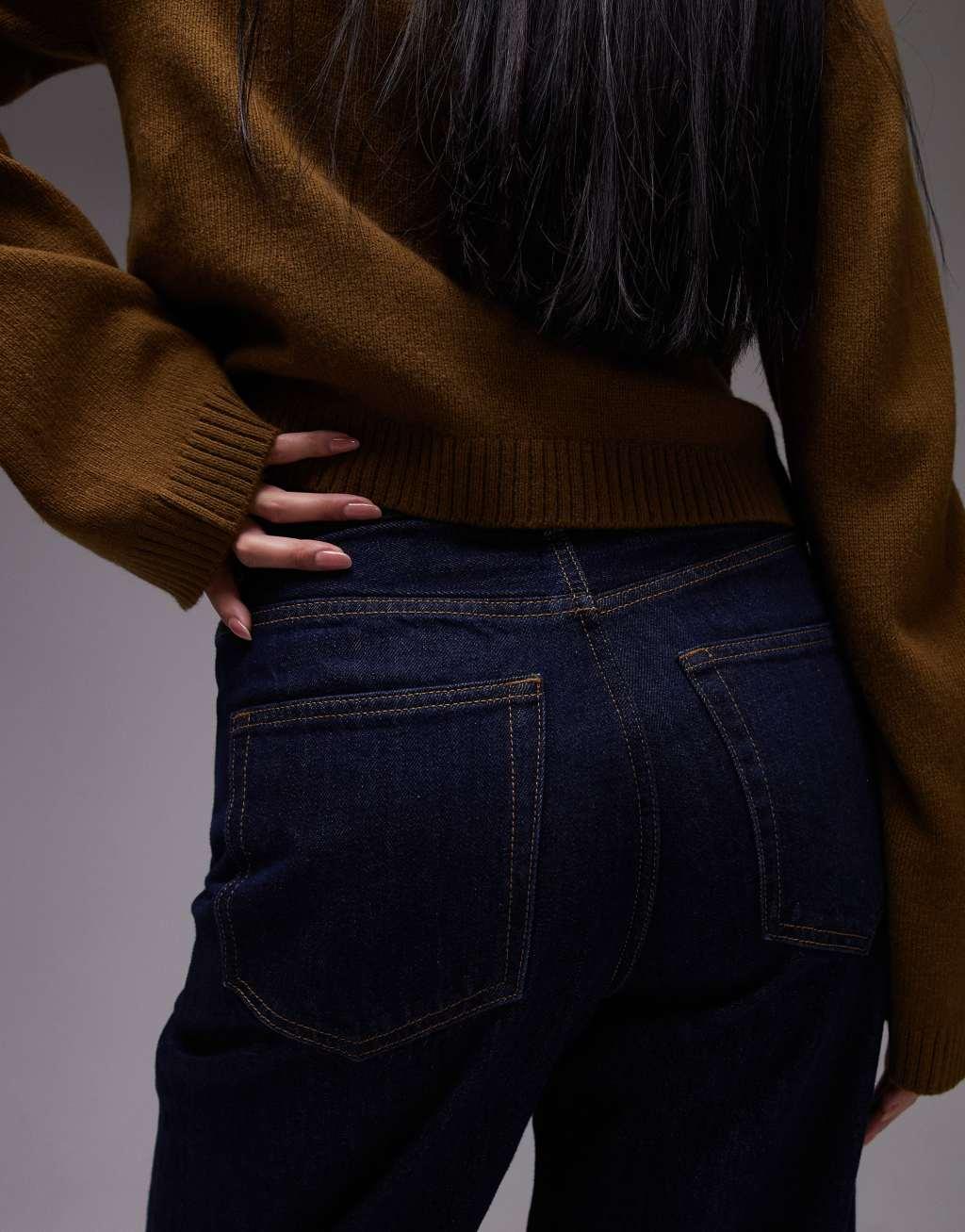 ARKET Amber barrel leg jeans in rinse wash blue Product Image