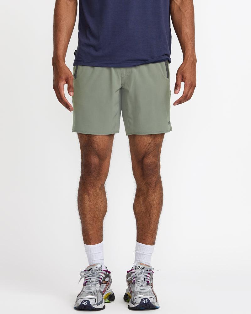 Yogger Stretch 17" Short Product Image