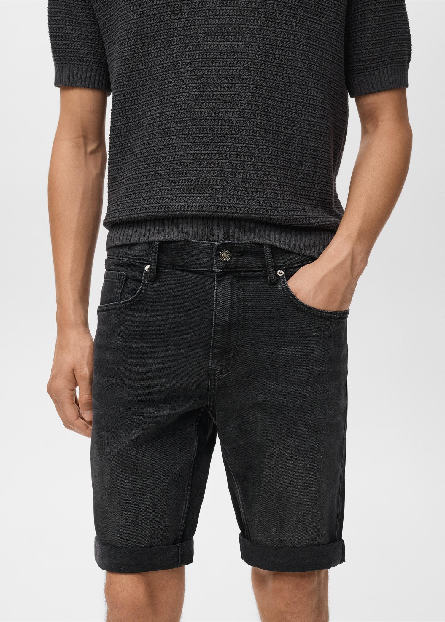 Slim-fit denim bermuda shorts - Men | MANGO USA Product Image