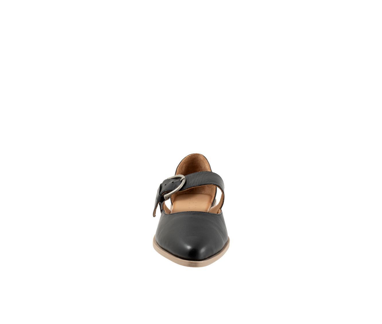Women's Bueno Brittany Flats Product Image