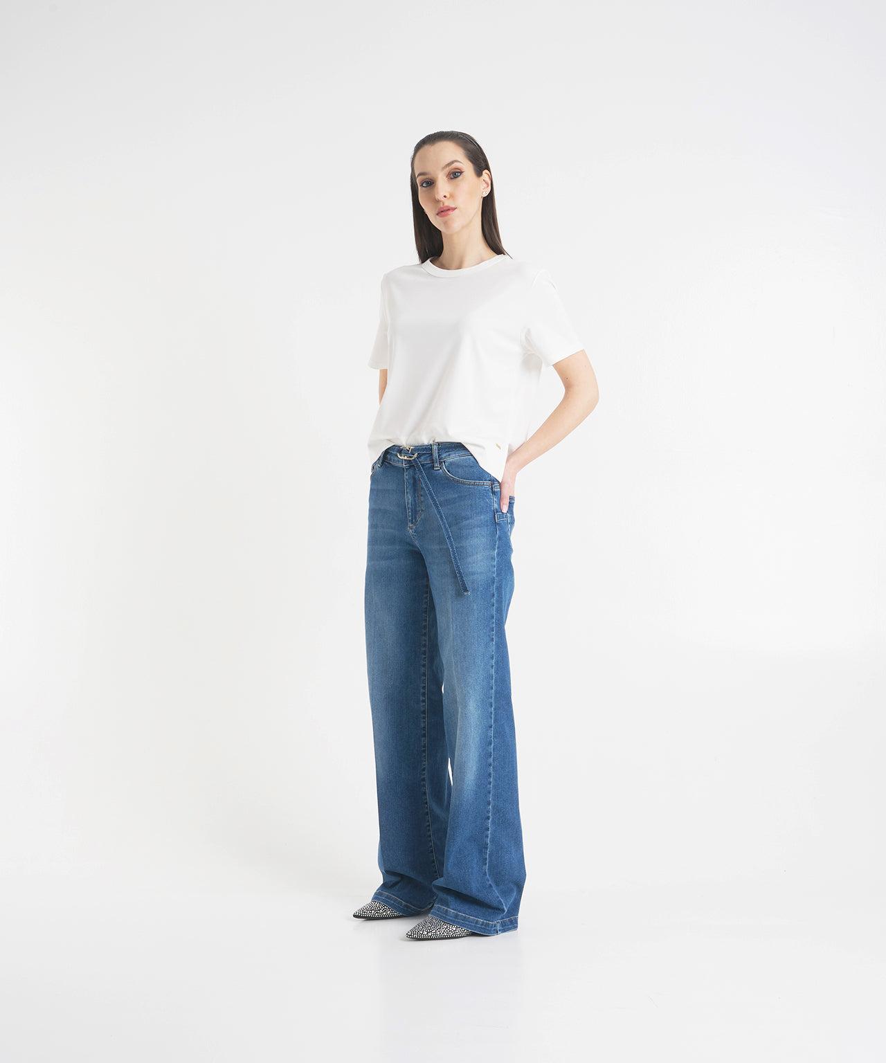 Flared jeans with belt Product Image