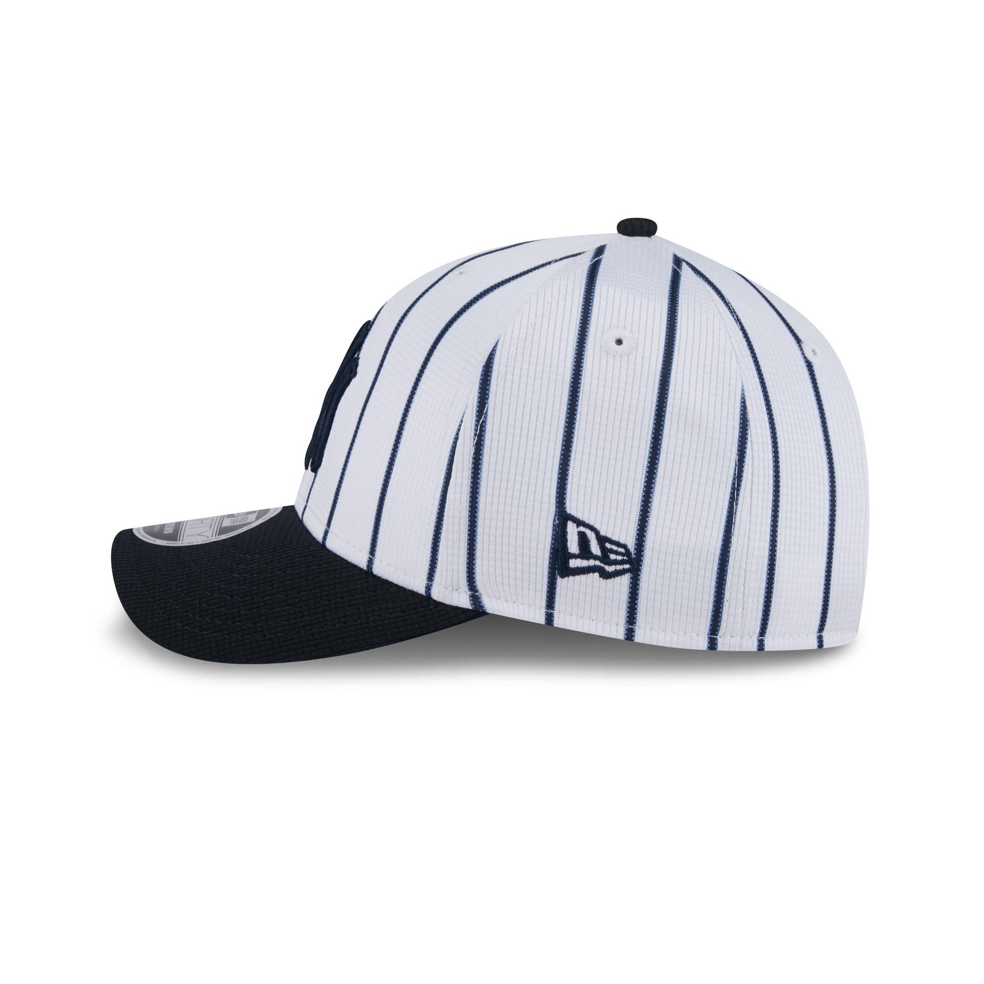 New York Yankees 2025 Spring Training 9FORTY M-Crown Snapback Hat Male Product Image