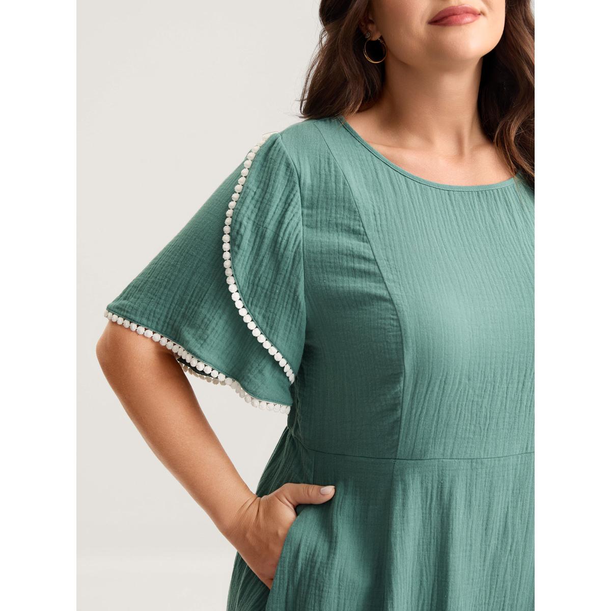 Plus Size Pure Cotton Textured Lace Trim Midi Dress Emerald Women Timeless Round Neck Short sleeve Curvy BloomChic 26/4X Product Image