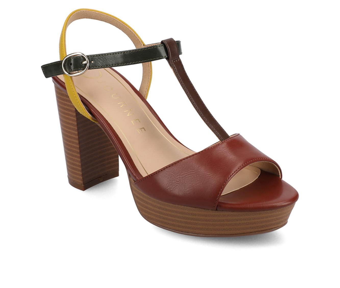 Women's Journee Collection Nalie Heels Product Image