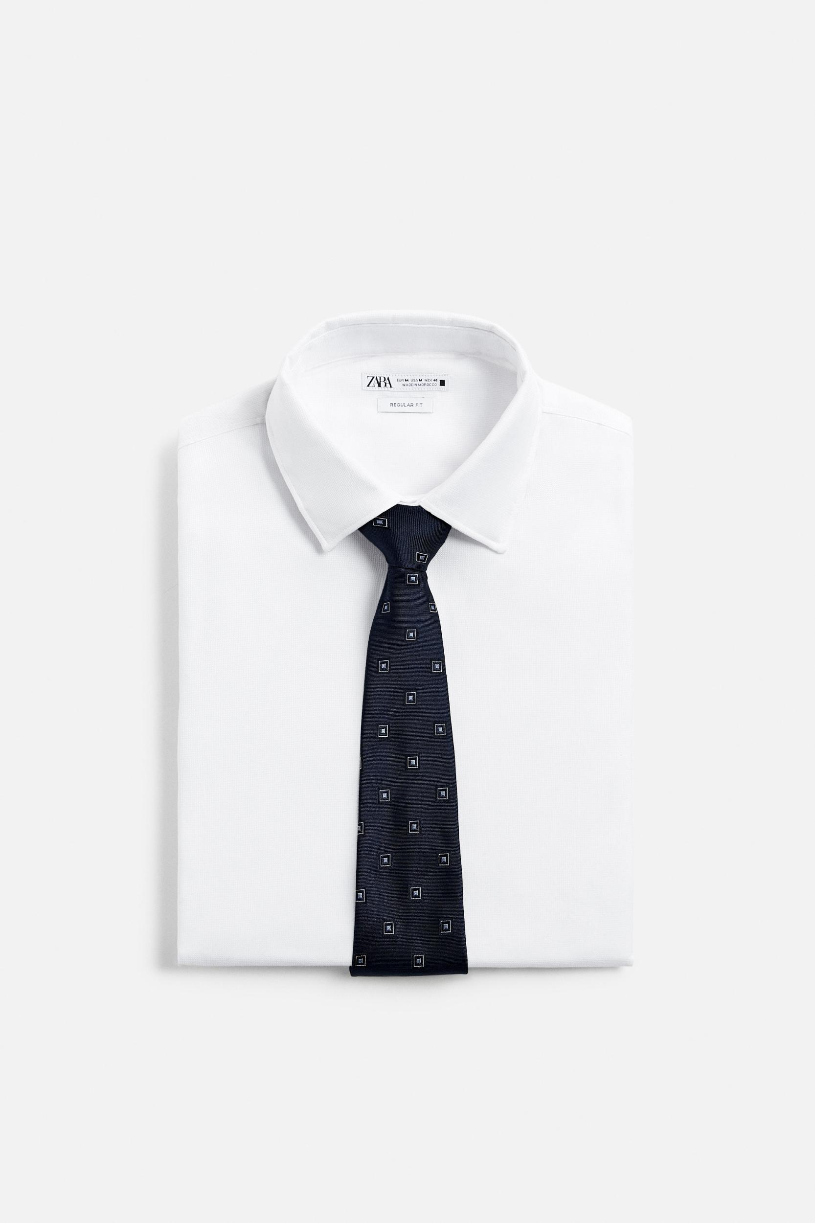 100% SILK GEOMETRIC PRINT TIE Product Image