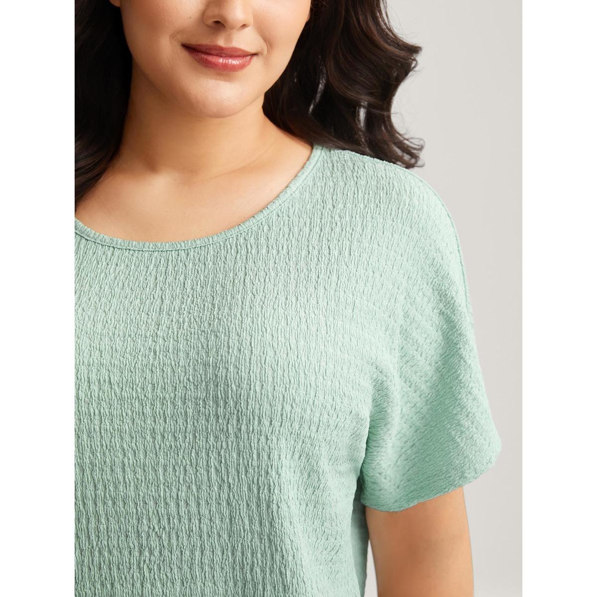 Plus Size Textured Relaxed Fit Dolman Sleeve T-Shirt Greenbean Women Leisure Texture Round Neck Loose Casual T-shirts BloomChic 22-24/3X Product Image