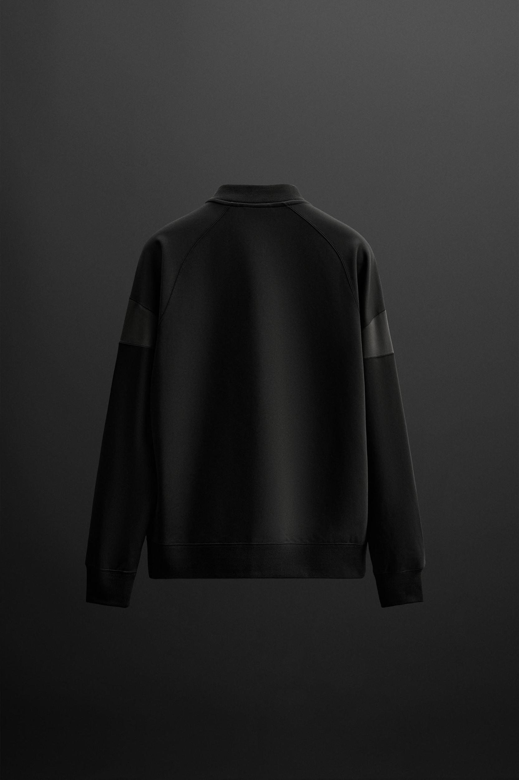 TECHNICAL SWEATSHIRT WITH ZIPPER Product Image