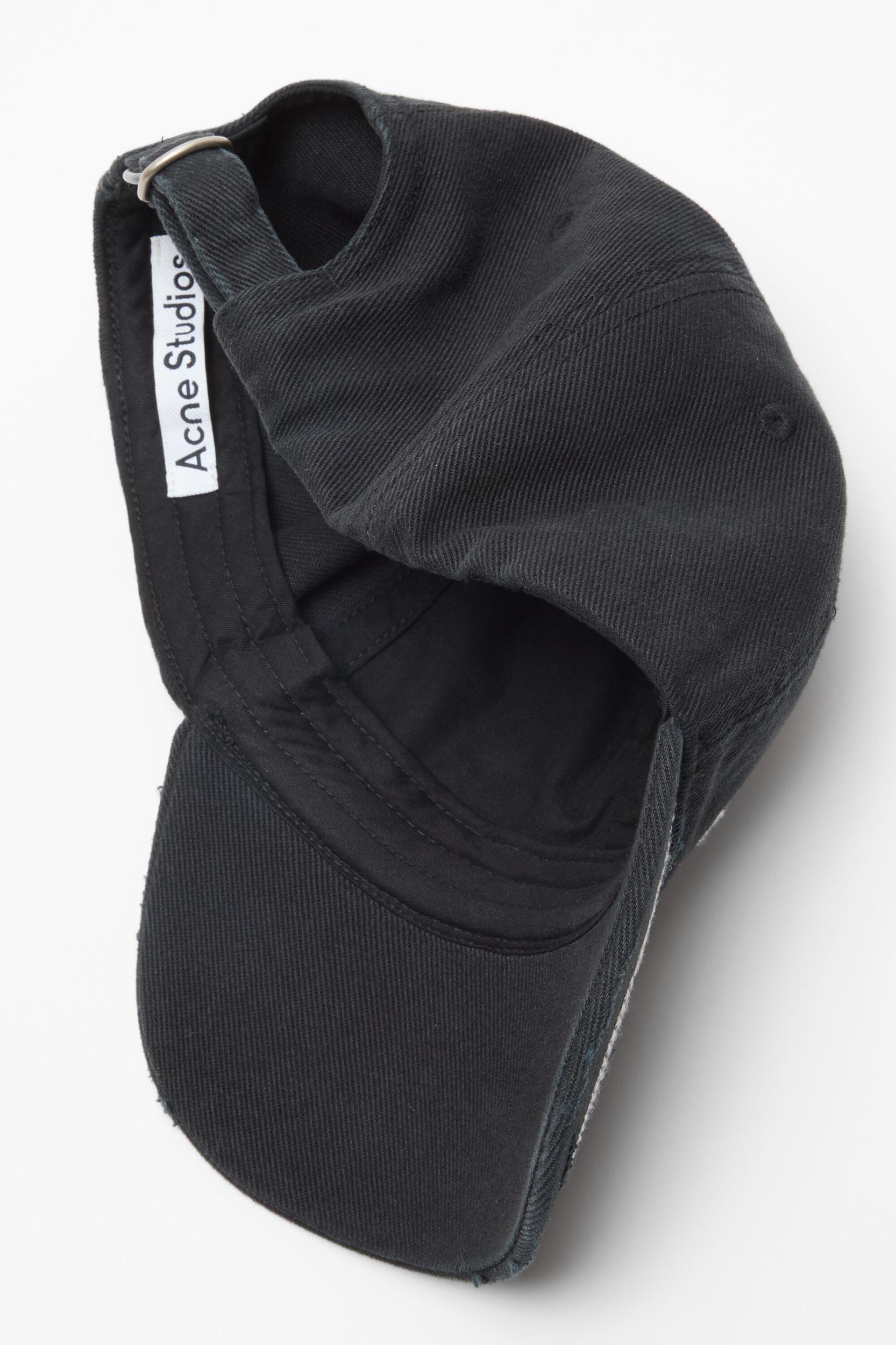 Twill logo cap Product Image