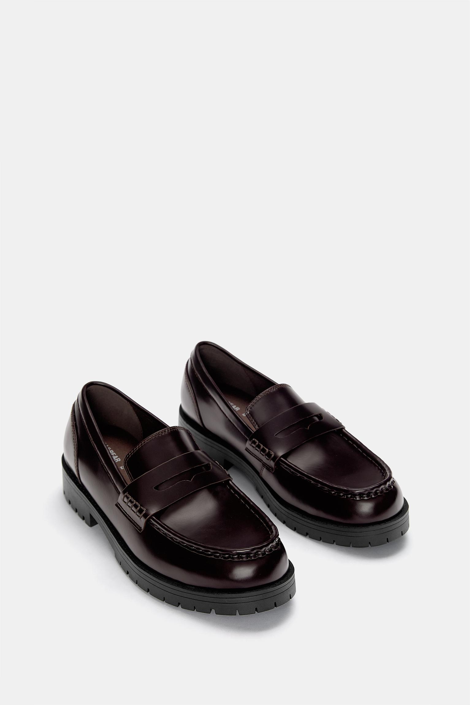 Chunky burgundy loafers Product Image