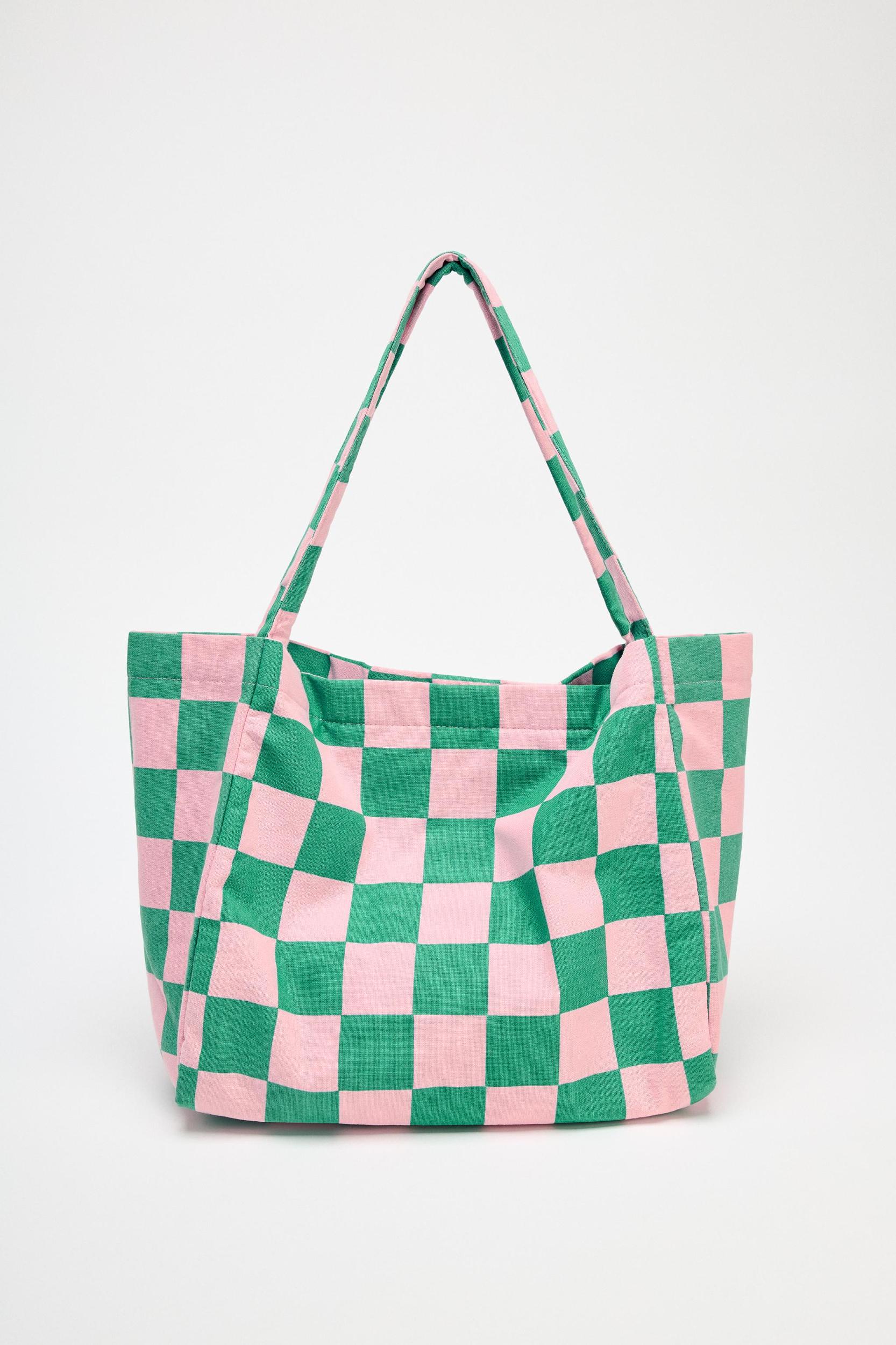 GRAPHIC WOVEN SHOPPER Product Image