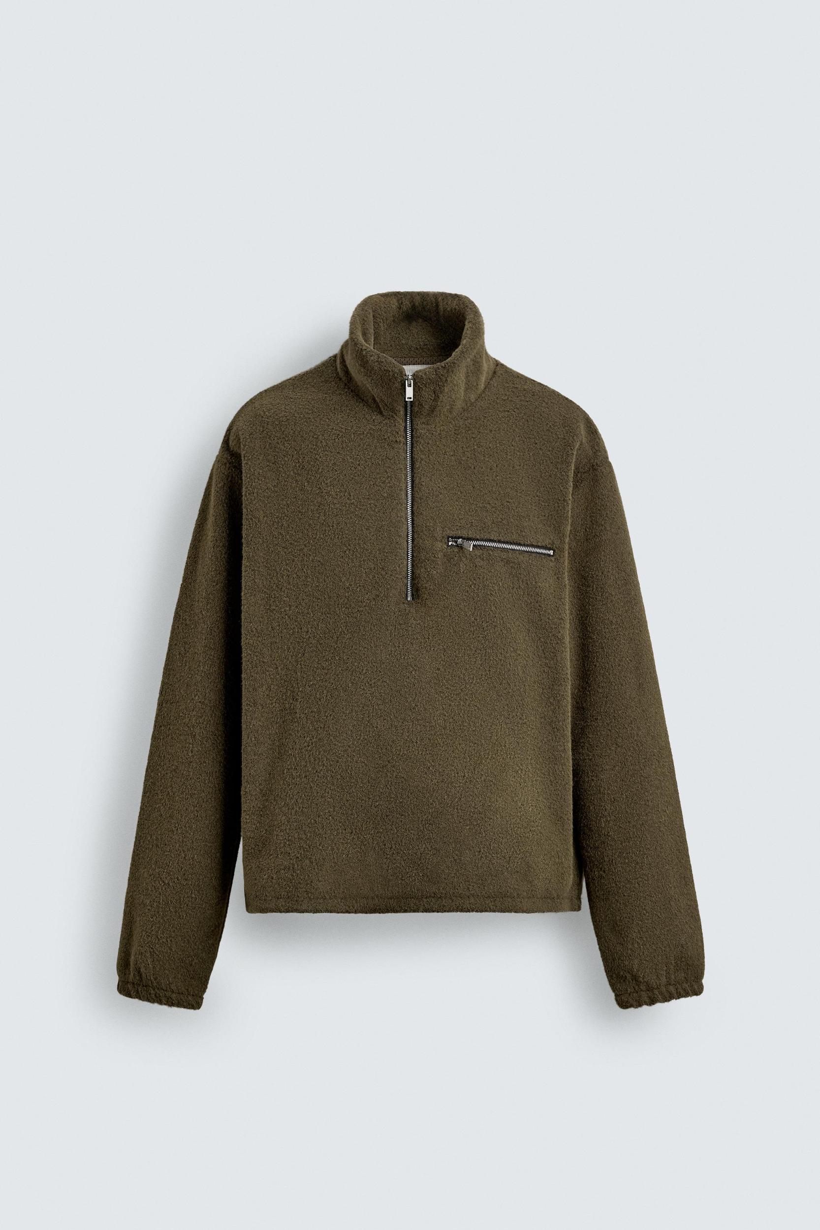 FLEECE QUARTER-ZIP SWEATSHIRT Product Image