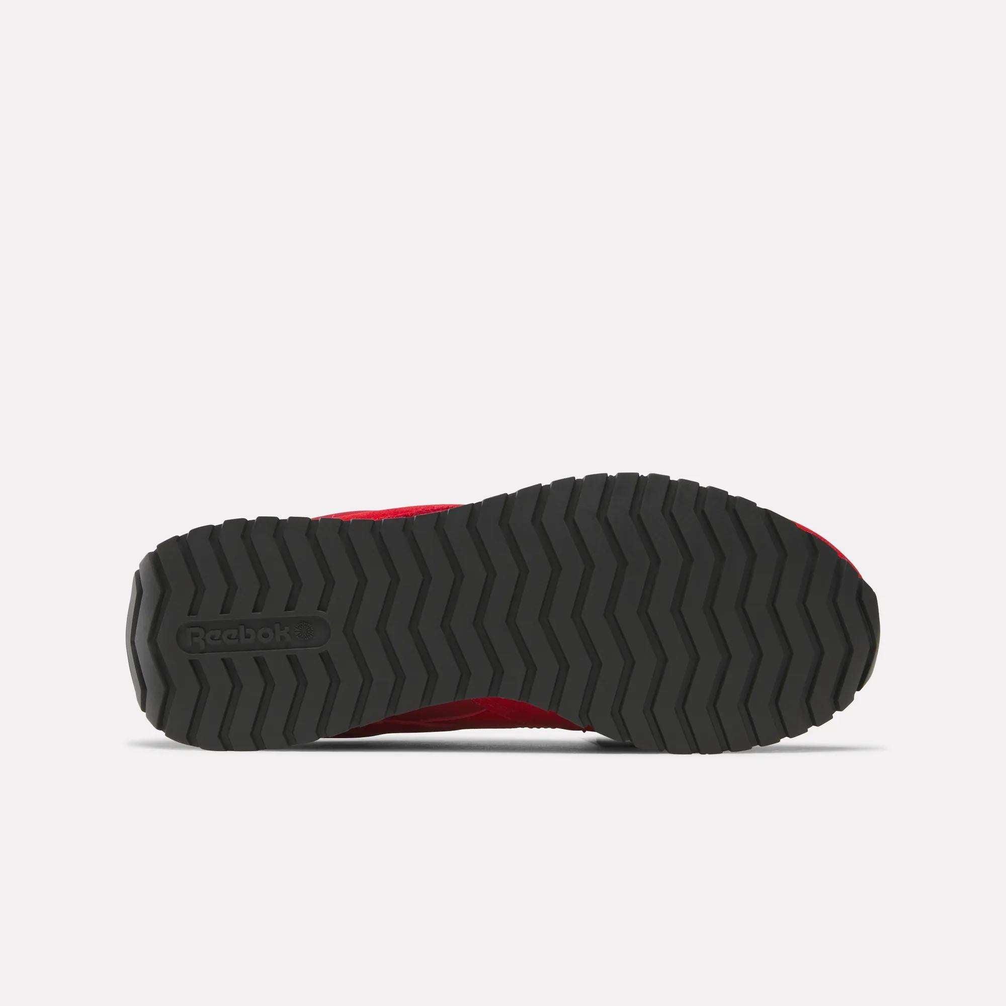 Women's Classic AZ Shoes Female Product Image