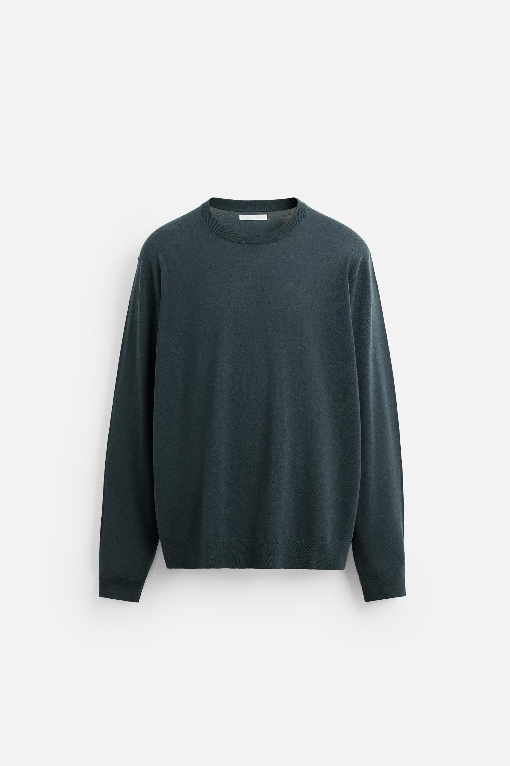 LIGHTWEIGHT 100% WOOL SWEATER Product Image