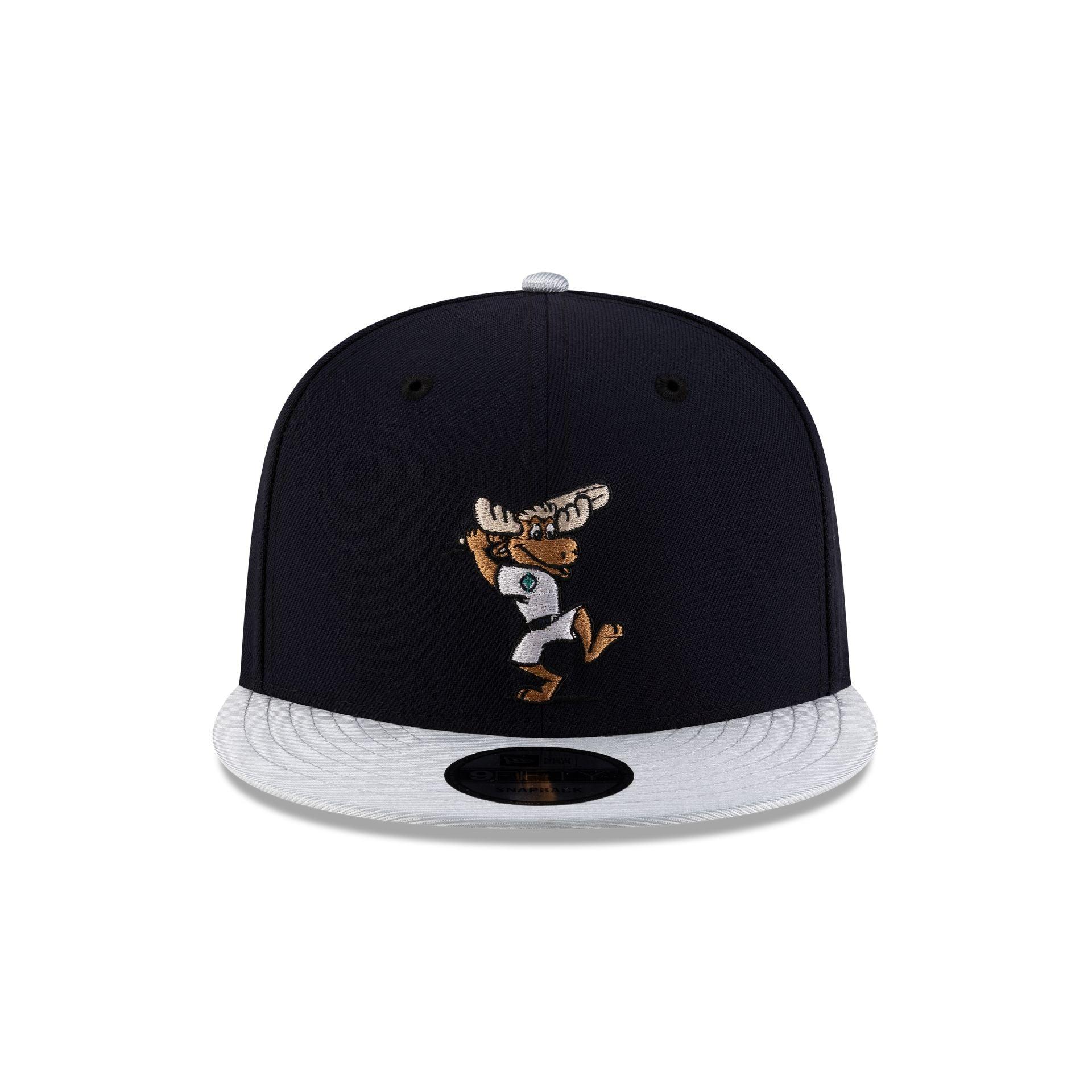 Montgomery Biscuits Theme Night Black 59FIFTY Fitted Hat Male Product Image