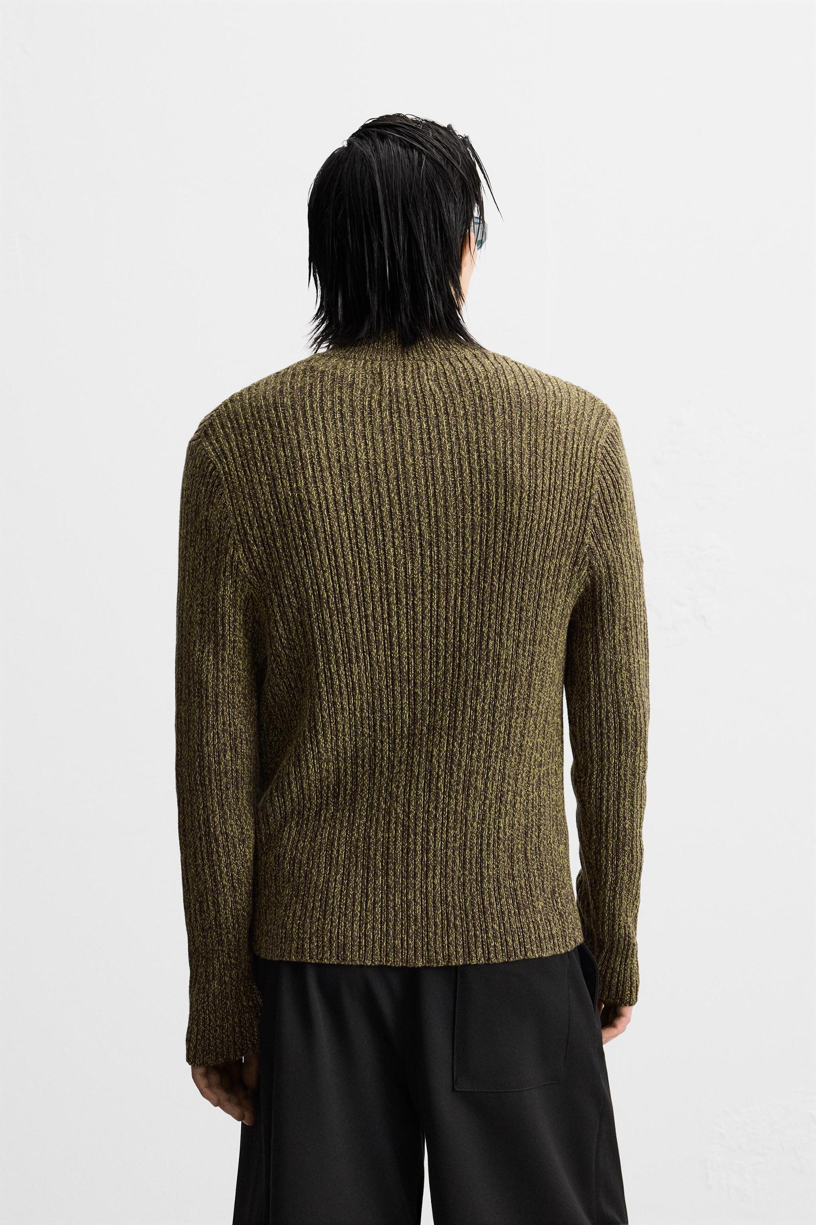 ZIP CARDIGAN Product Image