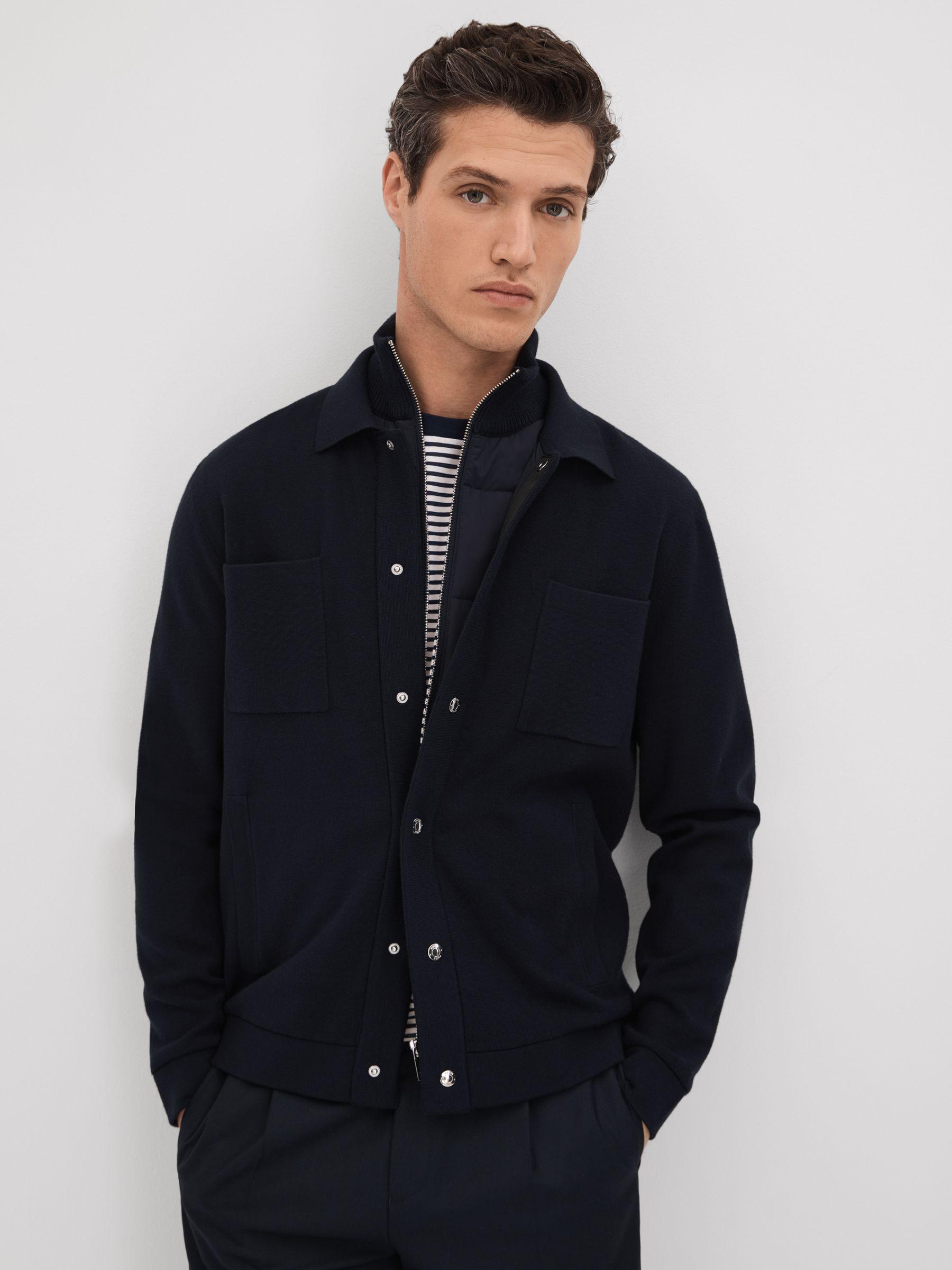 Striped Crew Neck T-Shirt in Navy/White Product Image