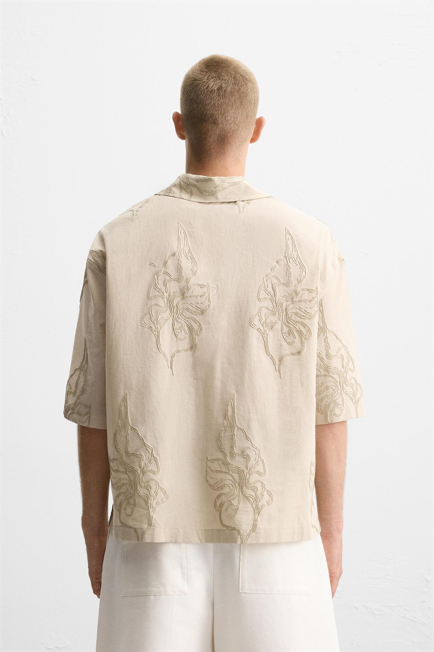 LEAF EMBROIDERED SHIRT Product Image