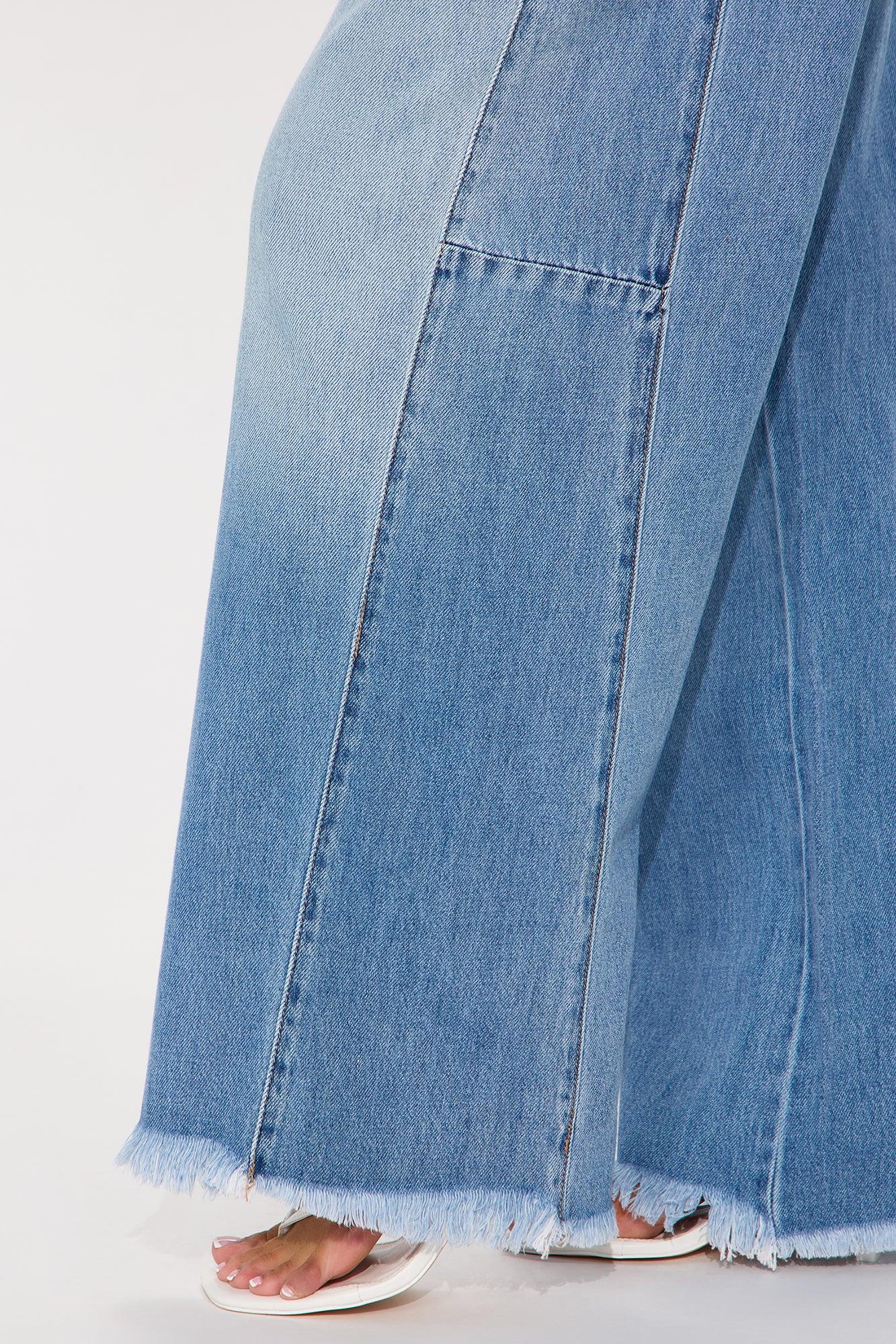 All The Best Womens Mid Rise Baggy Jeans - Medium Wash Product Image