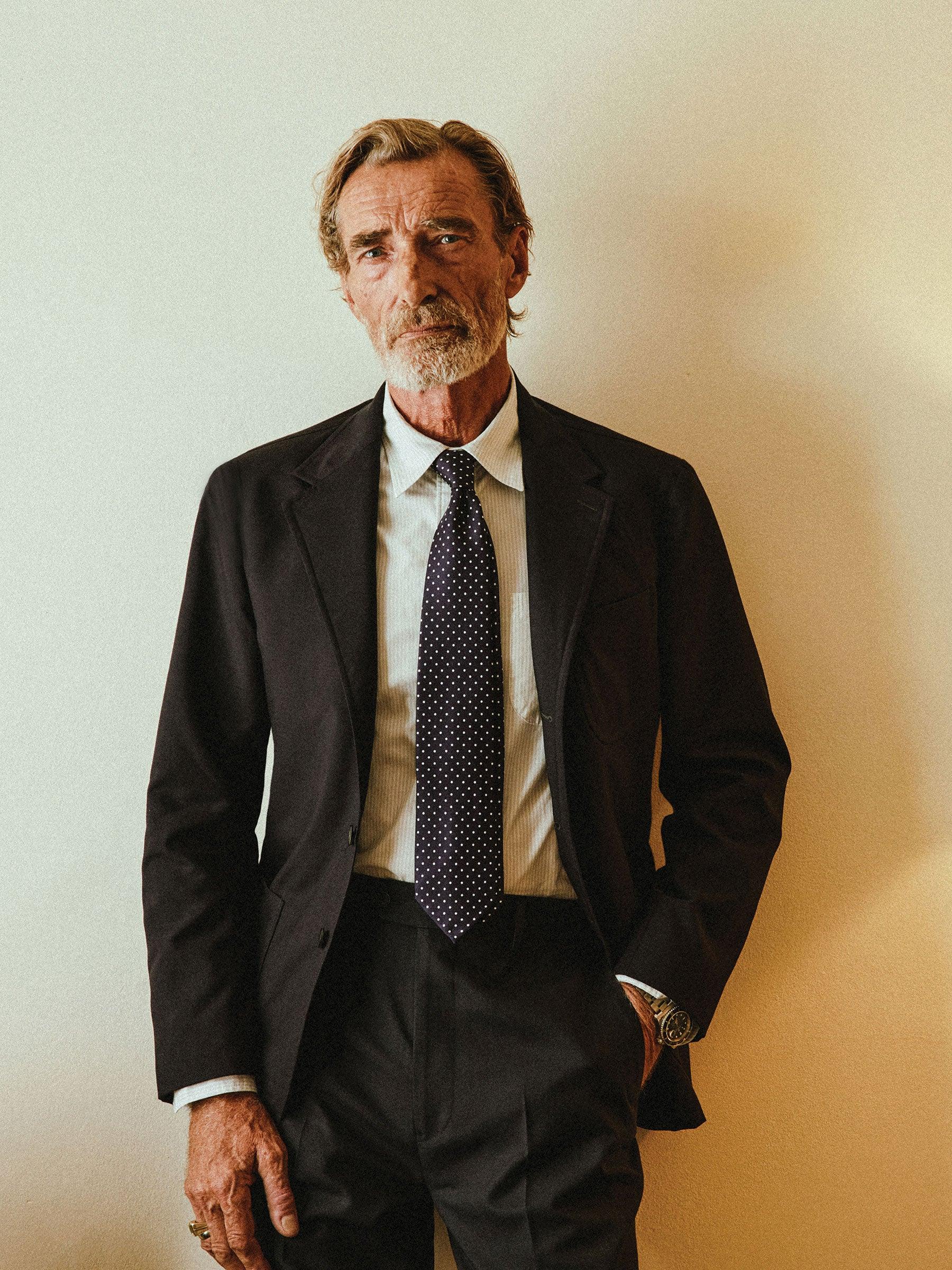 Navy Italian Three-Season Wool Graduate Blazer Product Image