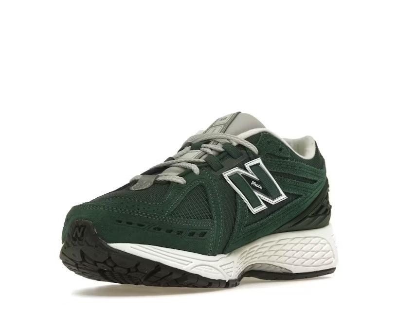 New Balance 1906R Nightwatch Green Product Image