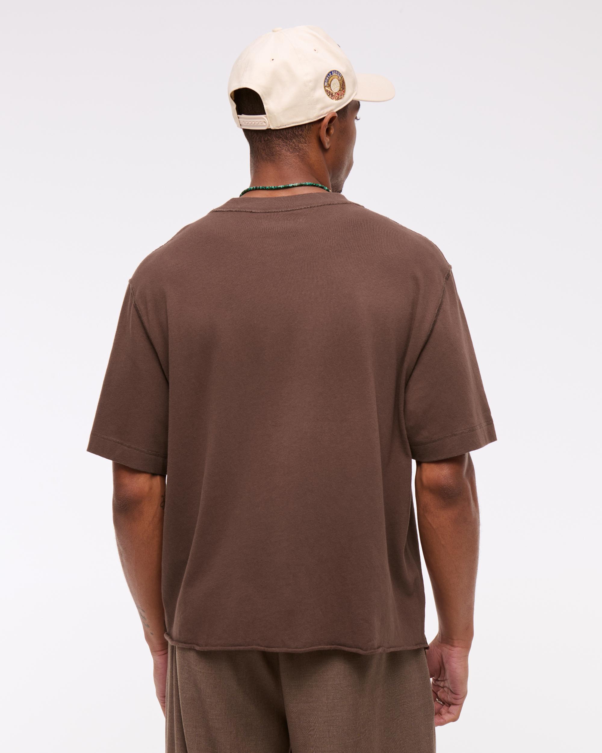 Vintage-Inspired Cropped Tee Product Image