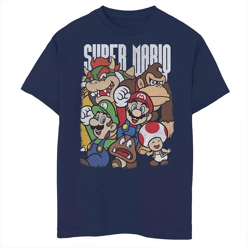 Men's Nintendo Super Mario Group Shot Classic Graphic Tee,  Product Image