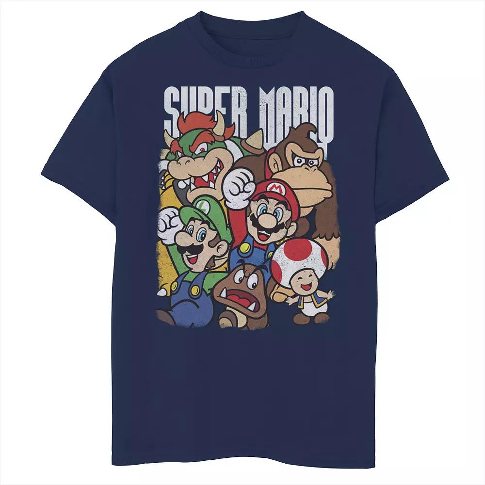 Men's Nintendo Super Mario Group Shot Classic Graphic Tee,  Product Image
