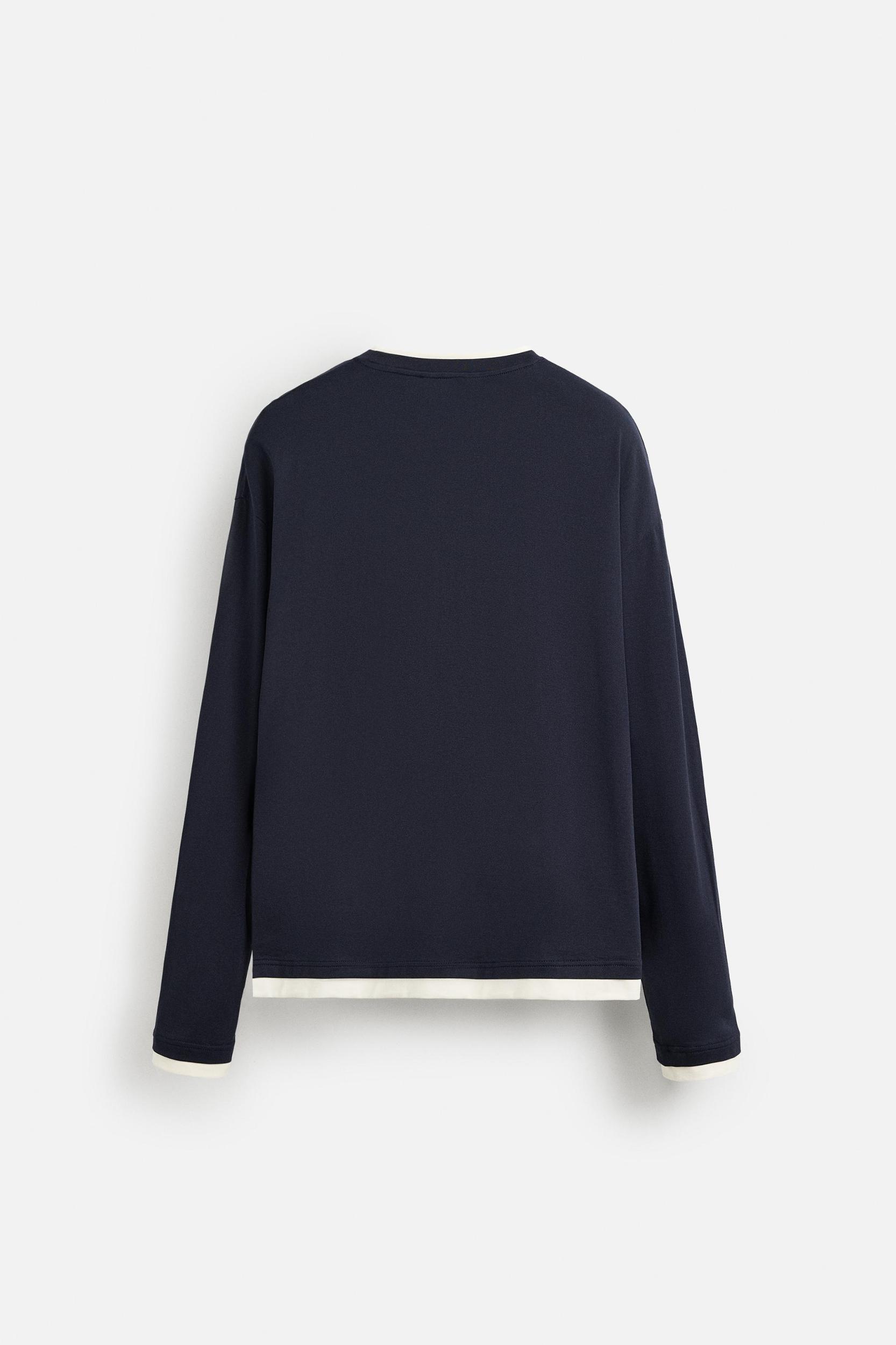 LIMITED EDITION CONTRAST NECK T-SHIRT Product Image