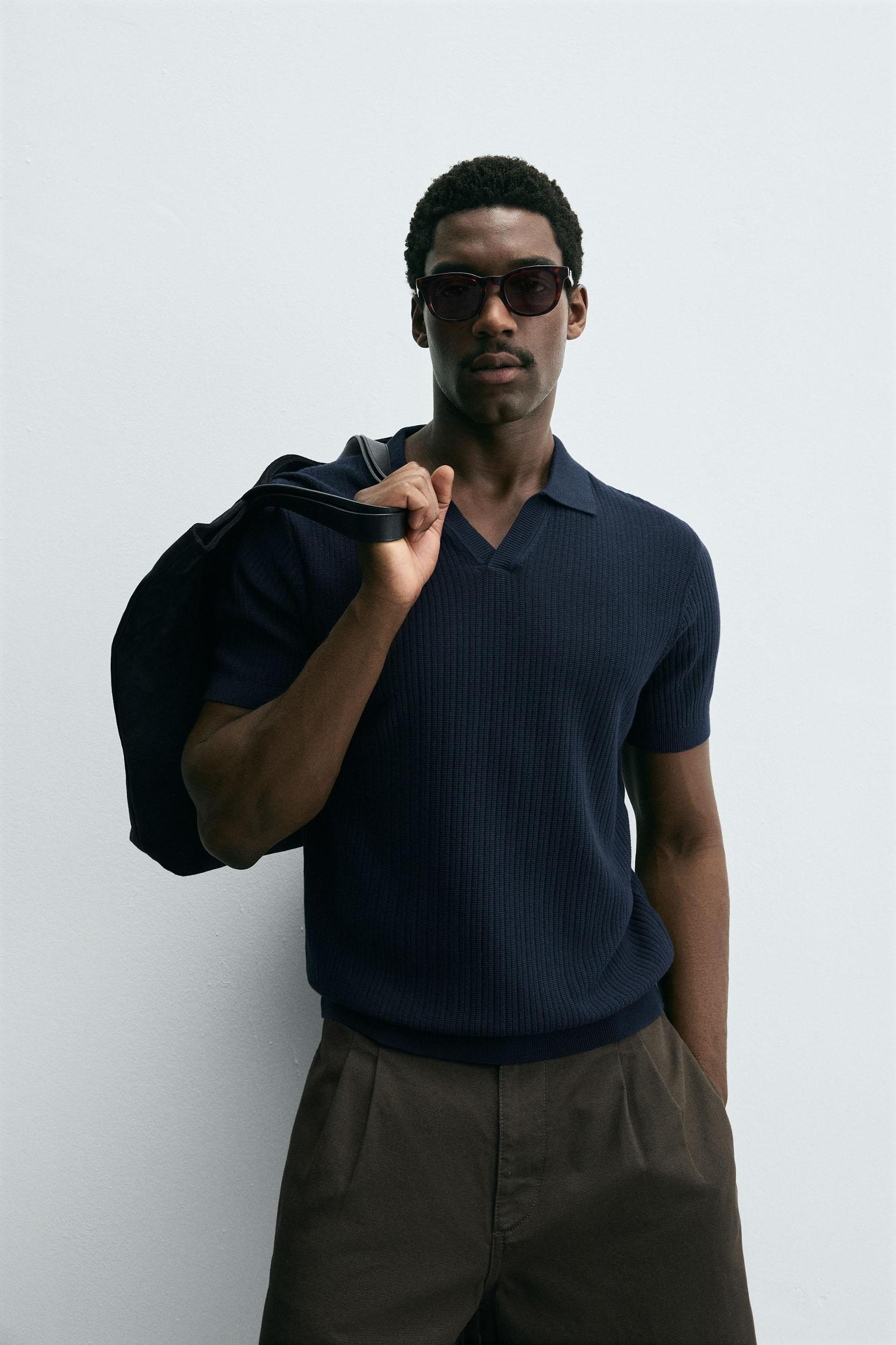 RIBBED KNIT POLO SHIRT Product Image