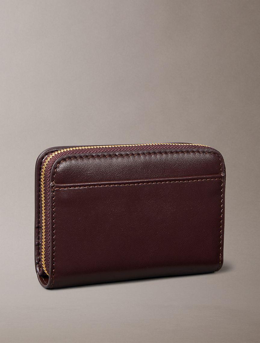 Leather Medium Zip Wallet Product Image
