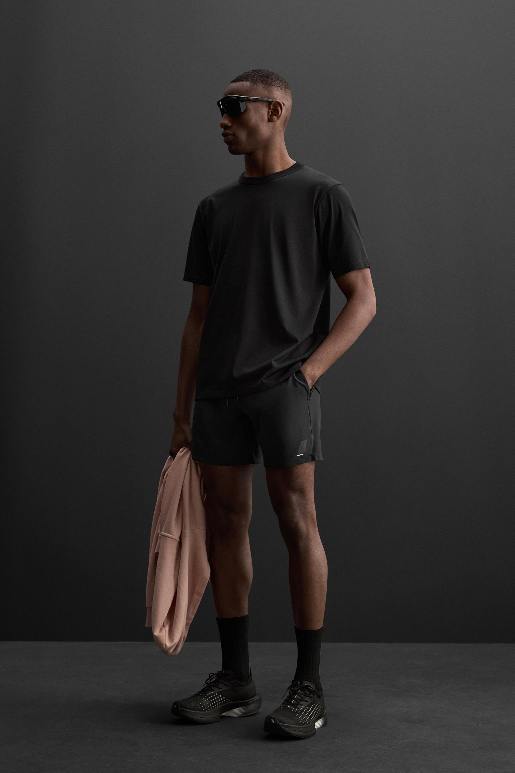 RELAXED FIT TRAINING T-SHIRT Product Image