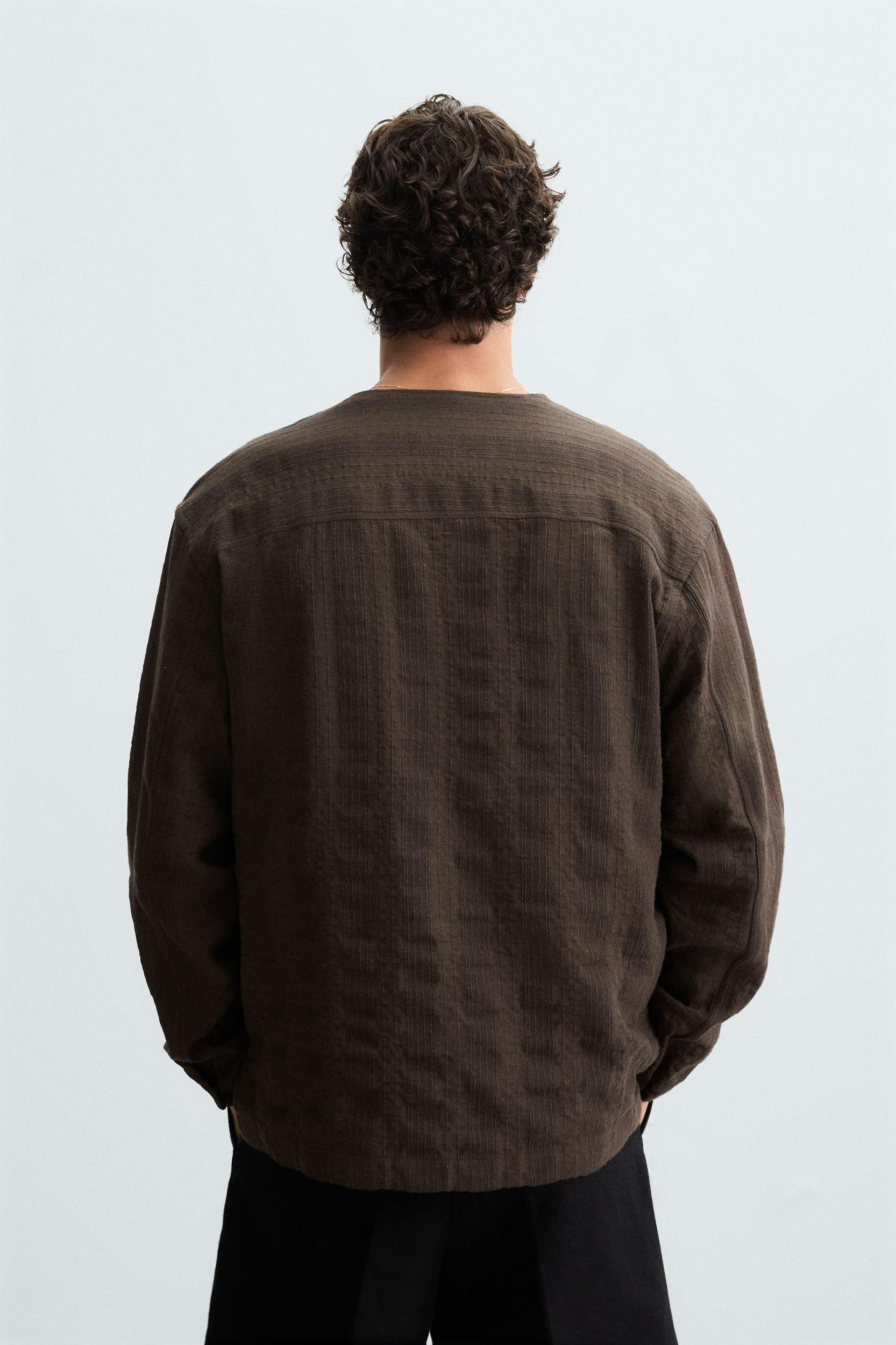 STRIPED JACQUARD SHIRT Product Image