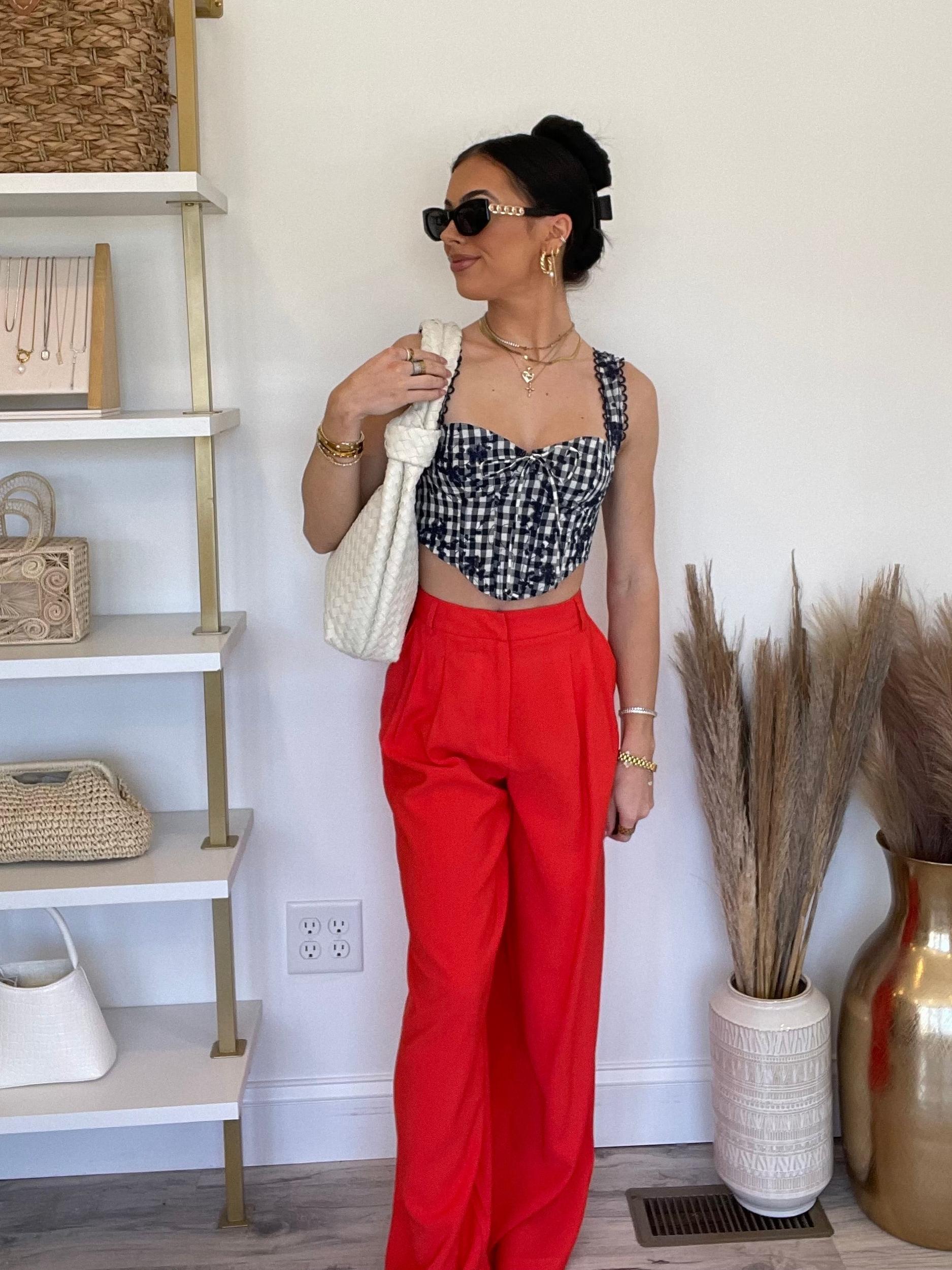 FINAL SALE Gwen Gingham Floral Corset Tank Top | Navy Product Image