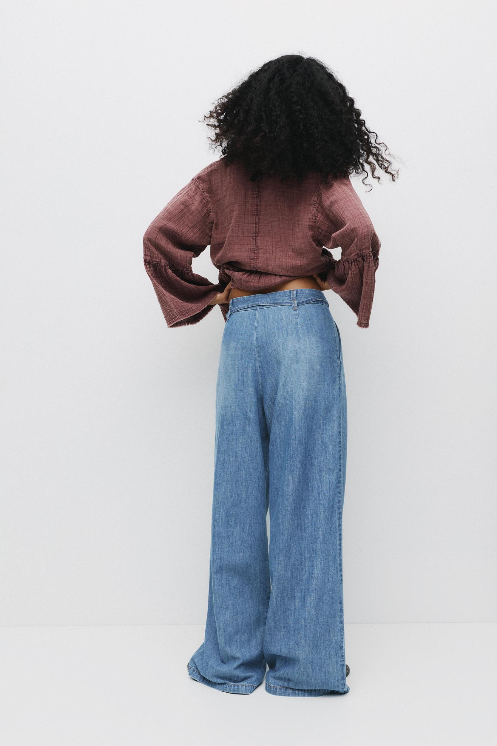 Wide-leg jeans with drawstring Product Image