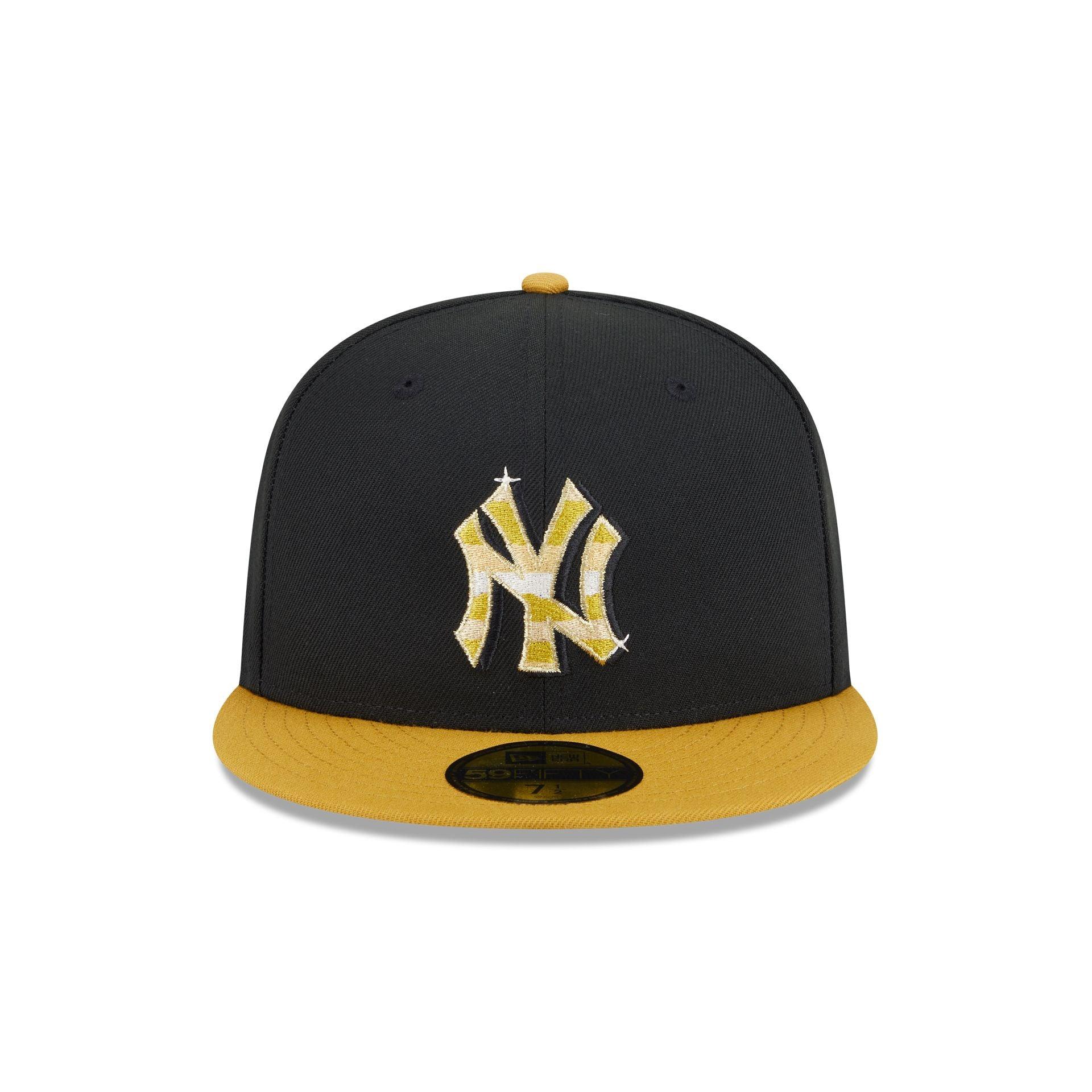 New York Yankees Metallic Gold Logo 59FIFTY Fitted Hat Male Product Image