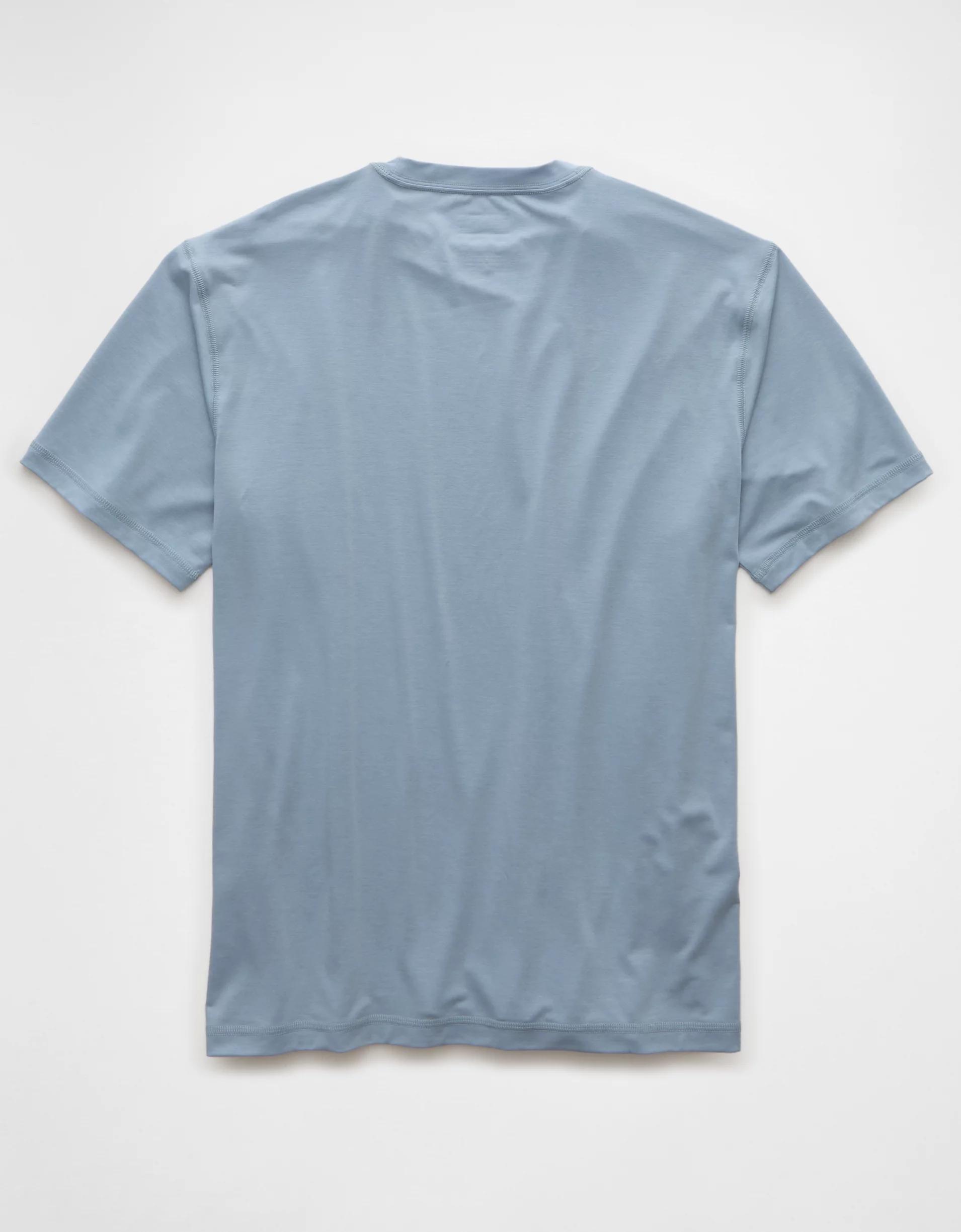 AE 24/7 Training T-Shirt Product Image
