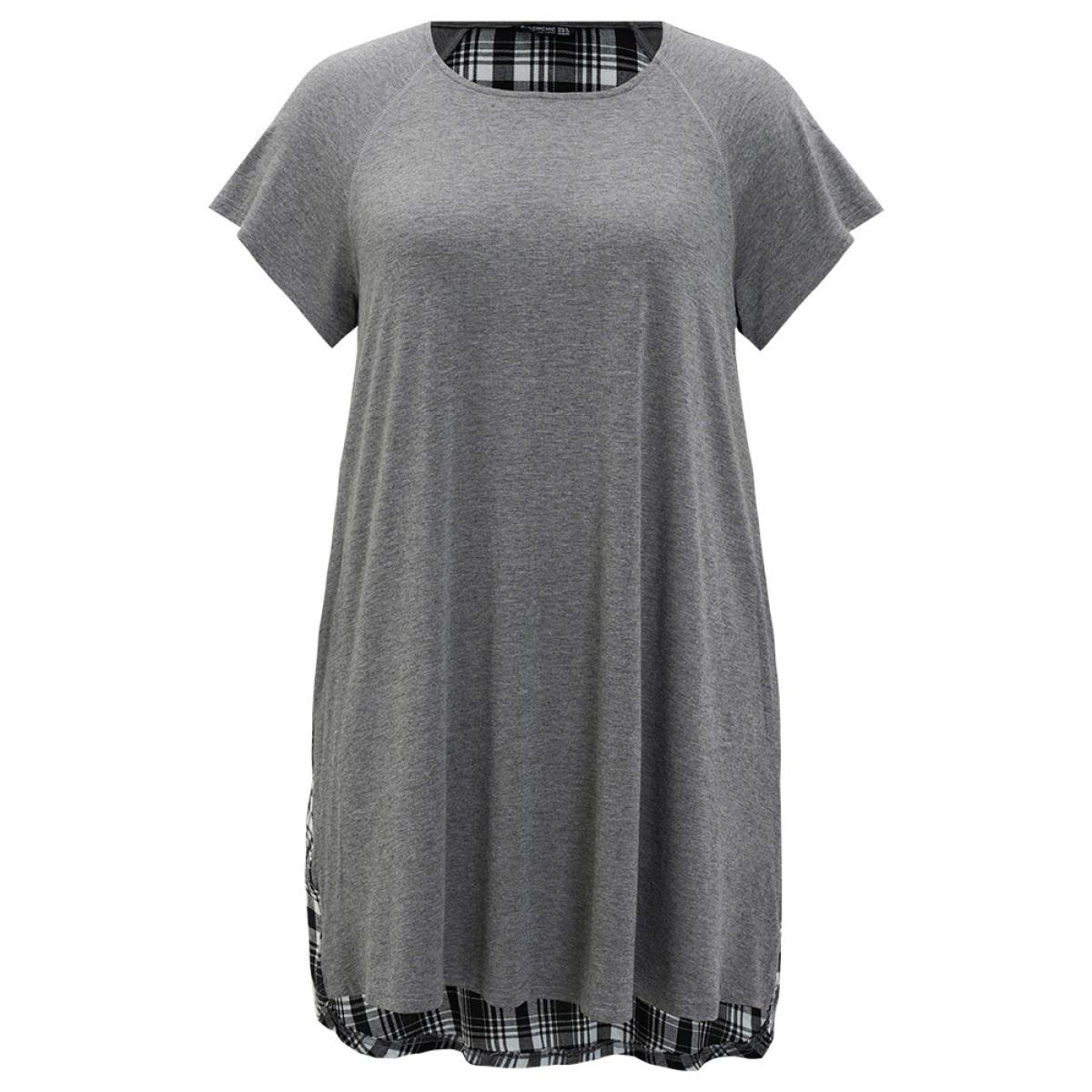 Plus Size Plaid Patchwork Pocket Raglan Sleeve High Low Dress Gray Women Casual Arc Hem Round Neck Short sleeve Curvy Knee Dress BloomChic 12/L Product Image