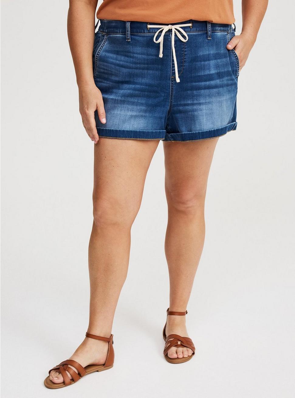 Weekend Mid-Rise Short Product Image