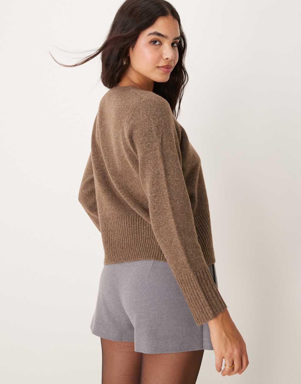 Vila knitted sweater in taupe Product Image